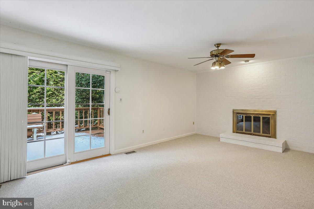 TIMBERLAWN - Residential