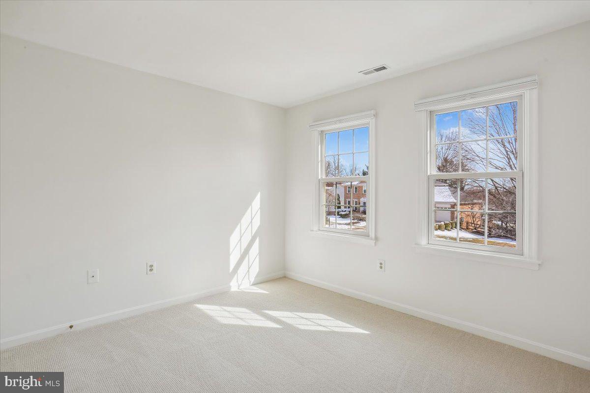 TIMBERLAWN - Residential