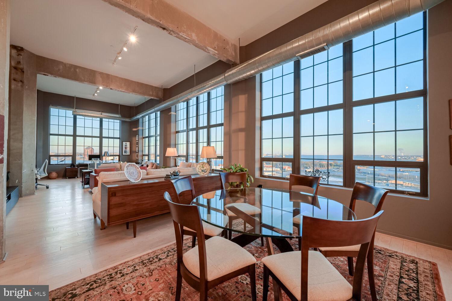 LOCUST POINT - Residential