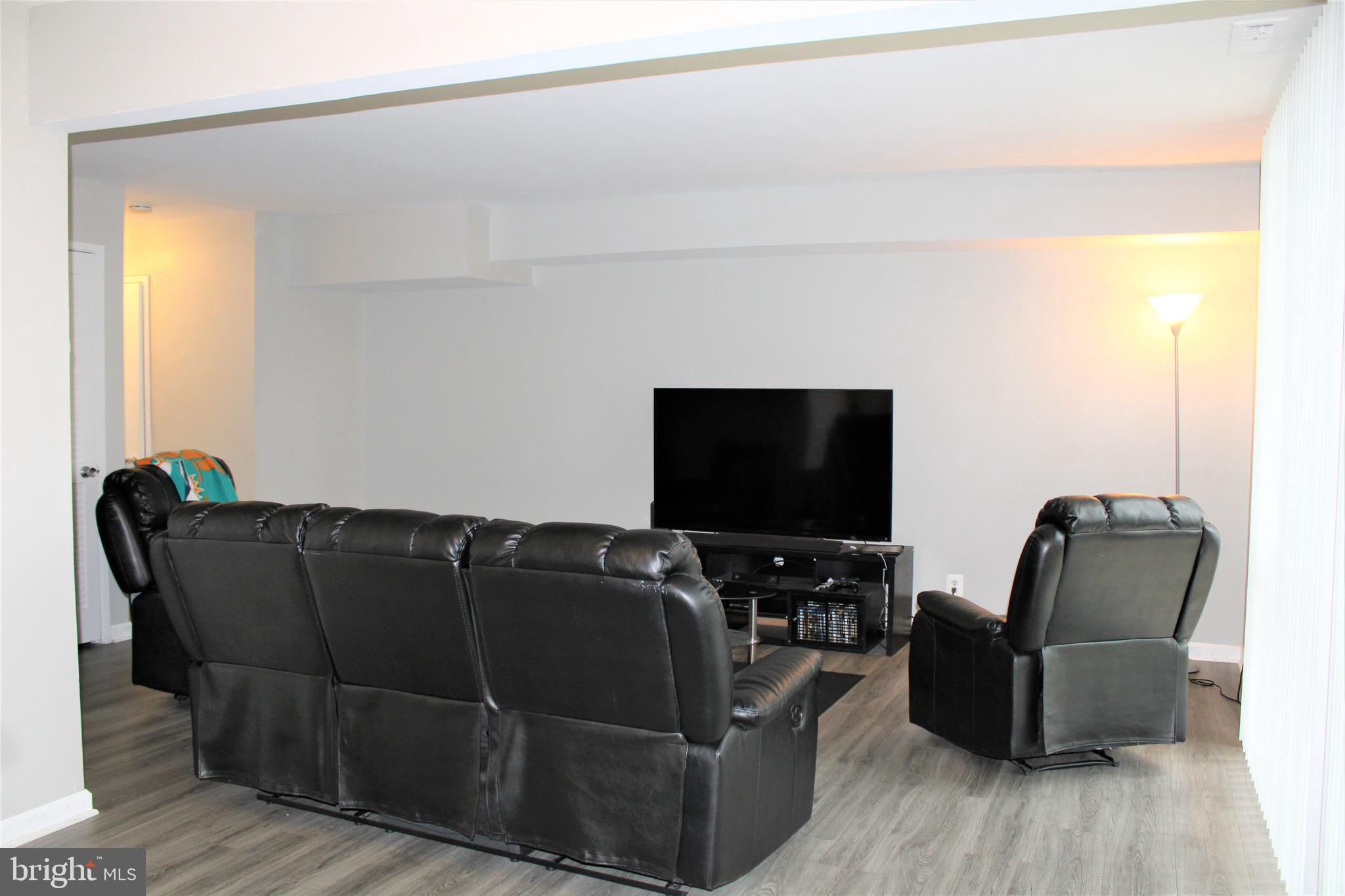 PATRIDGE COURTS CONDOMINIUMS - Residential Lease