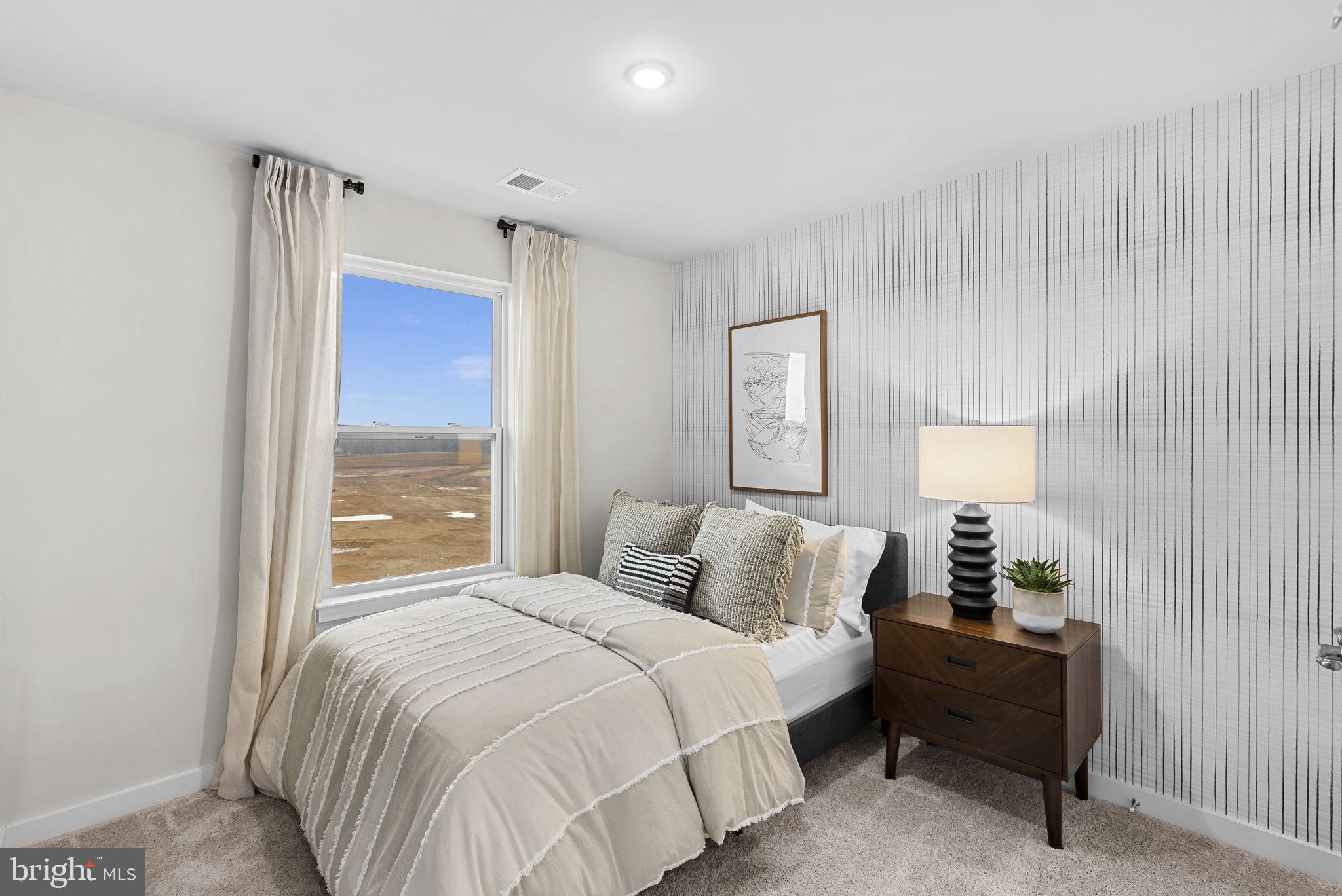 HUNTWELL WEST - Residential