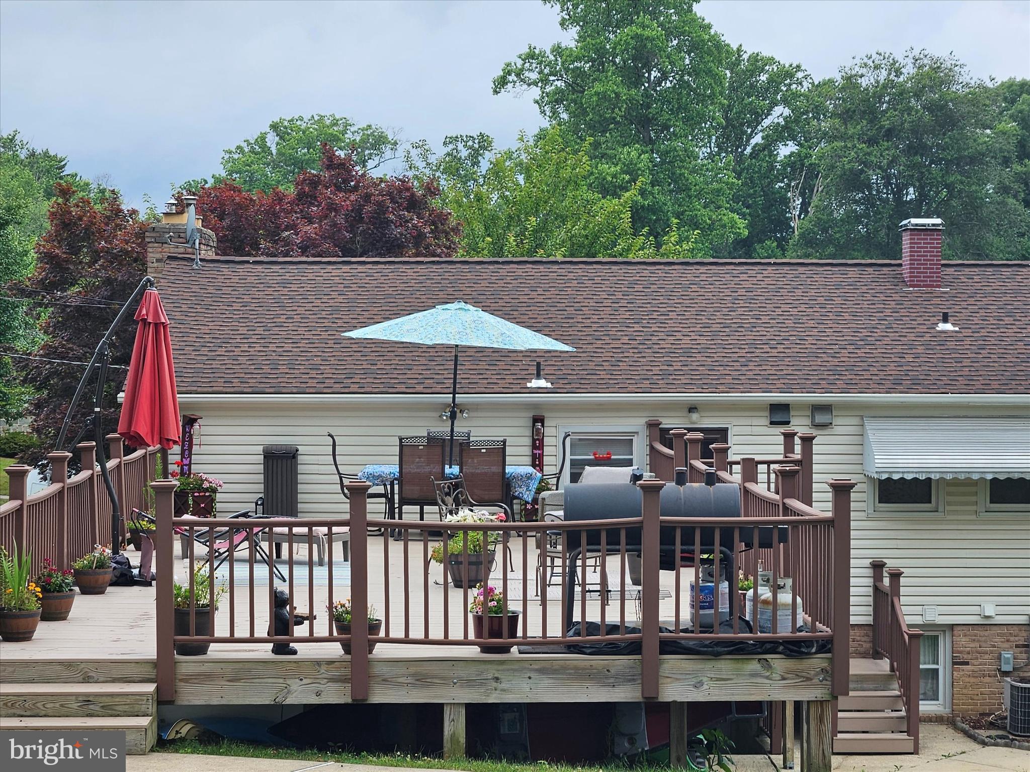 HOMESTEAD VILLAGE - Residential