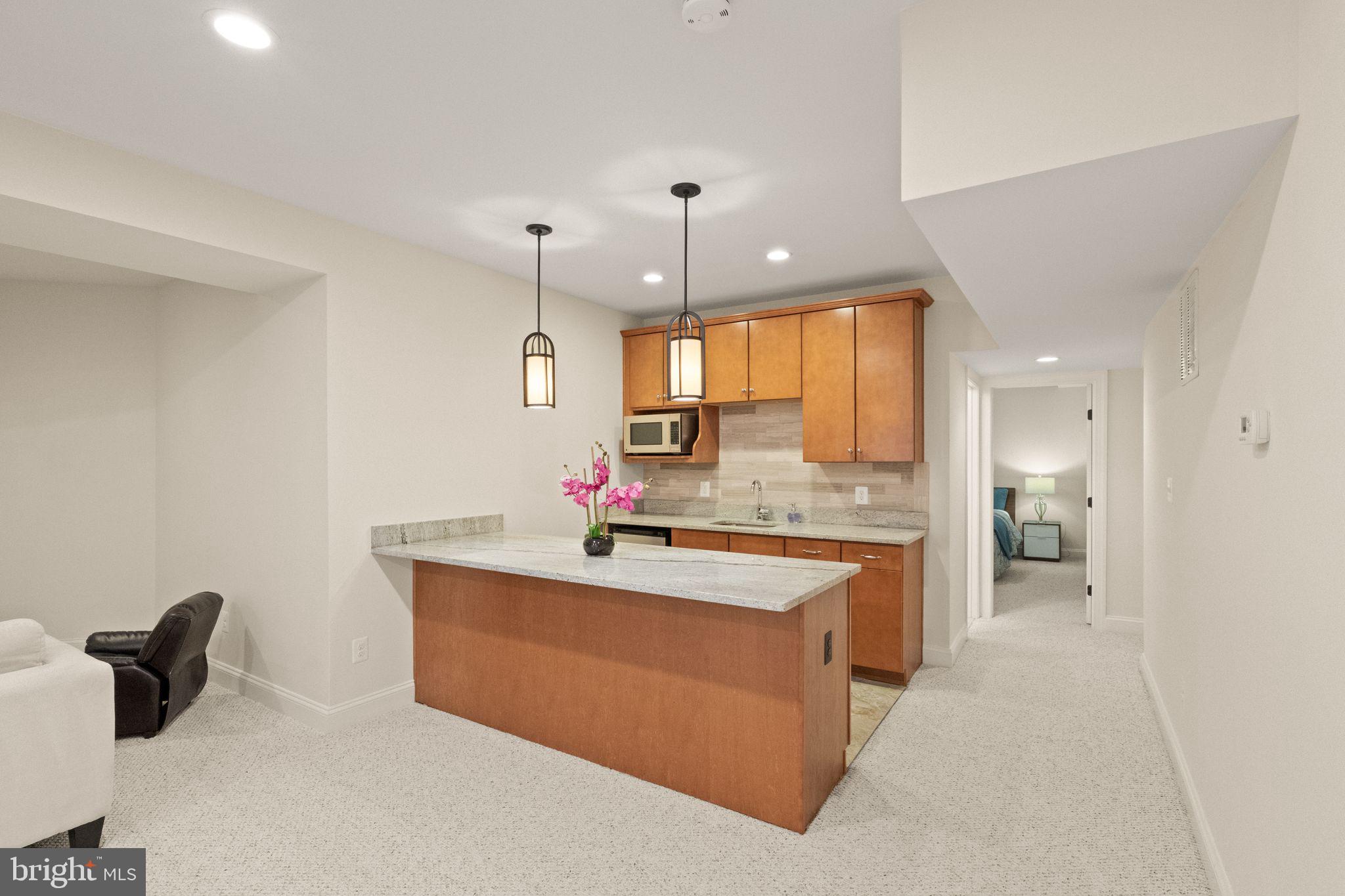 TALISMAN COURT - Residential