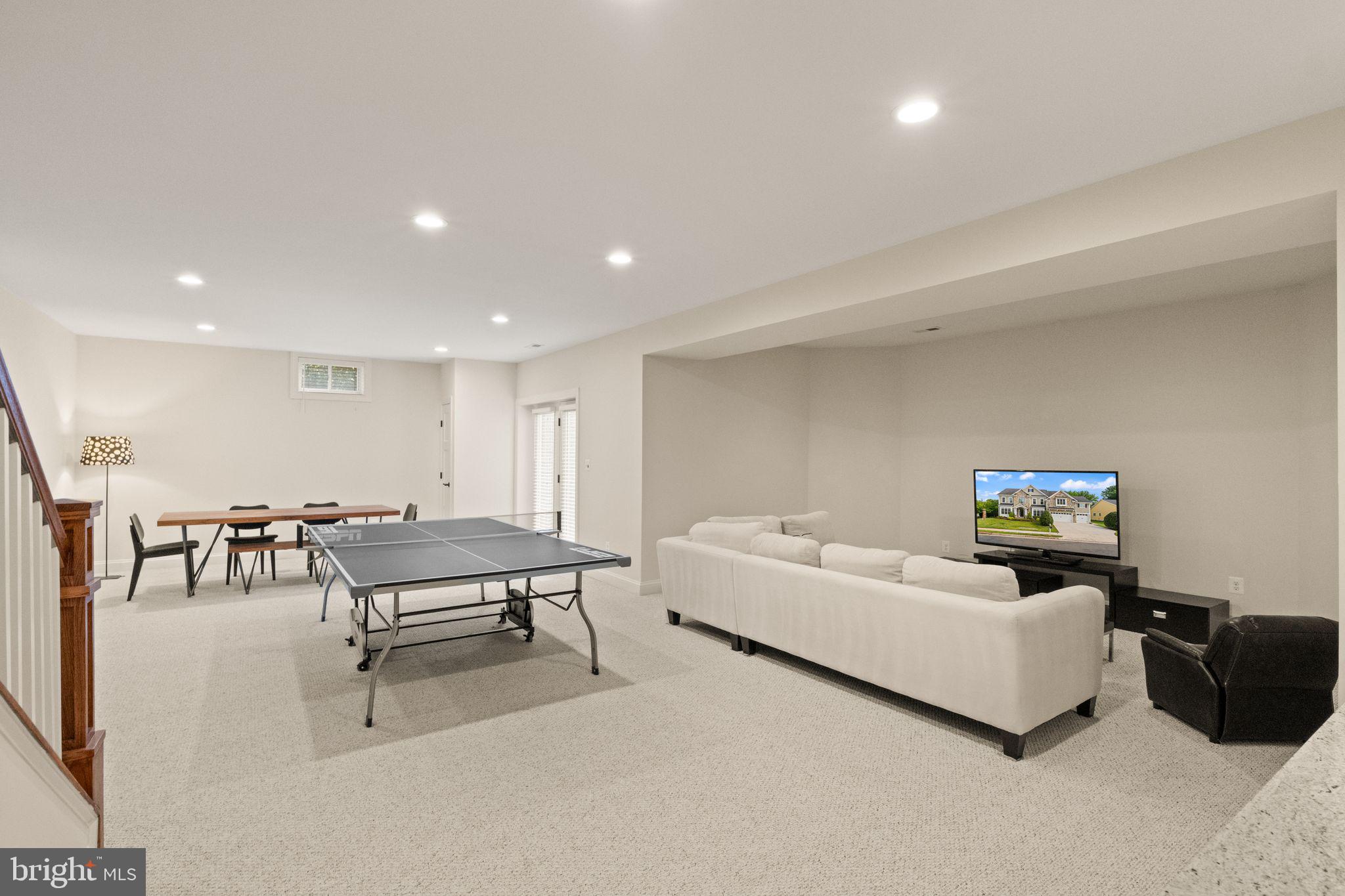 TALISMAN COURT - Residential