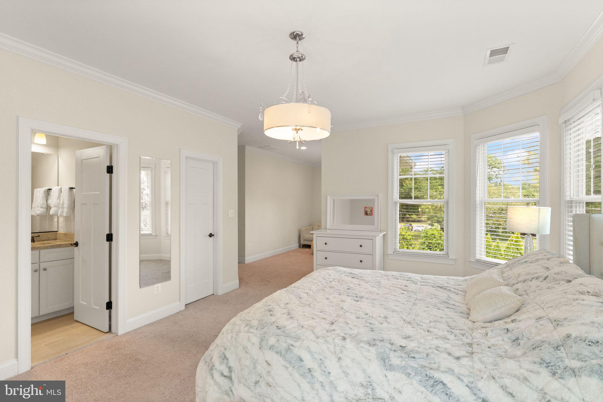 TALISMAN COURT - Residential