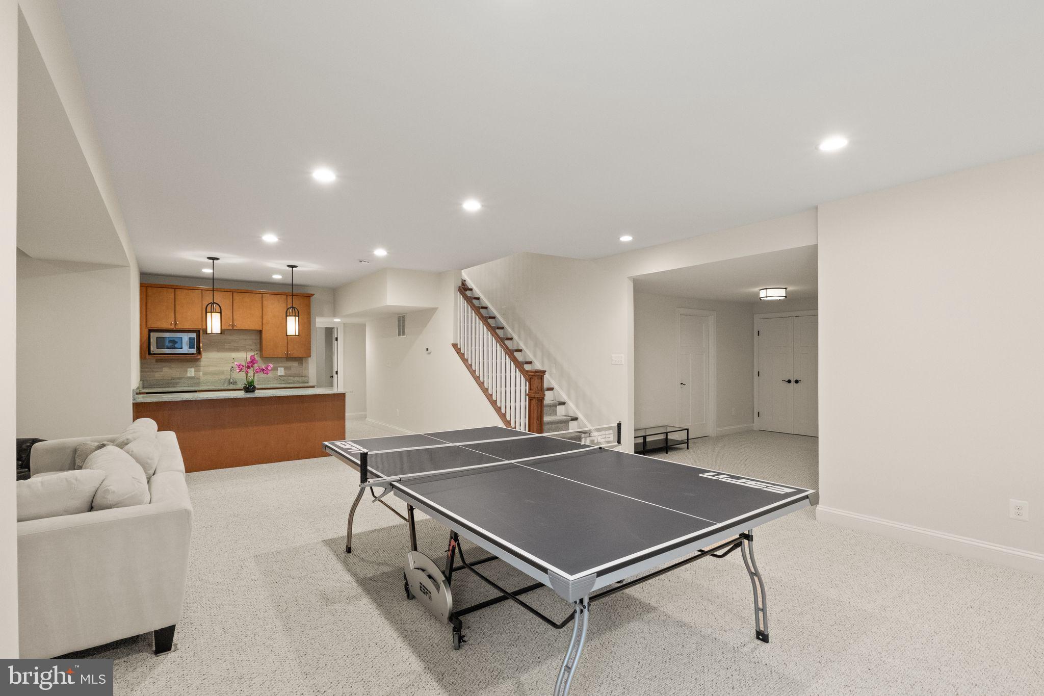 TALISMAN COURT - Residential