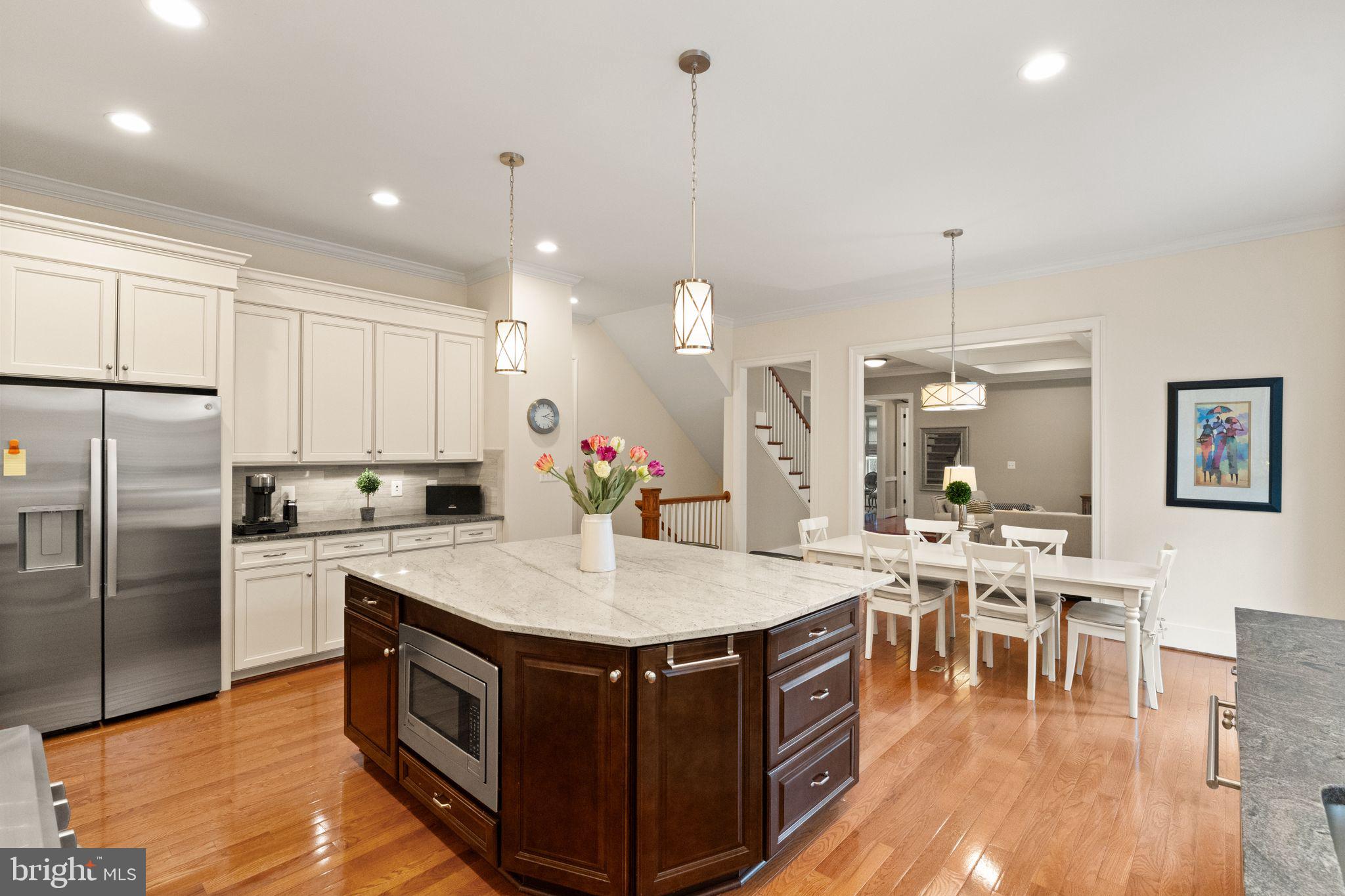 TALISMAN COURT - Residential