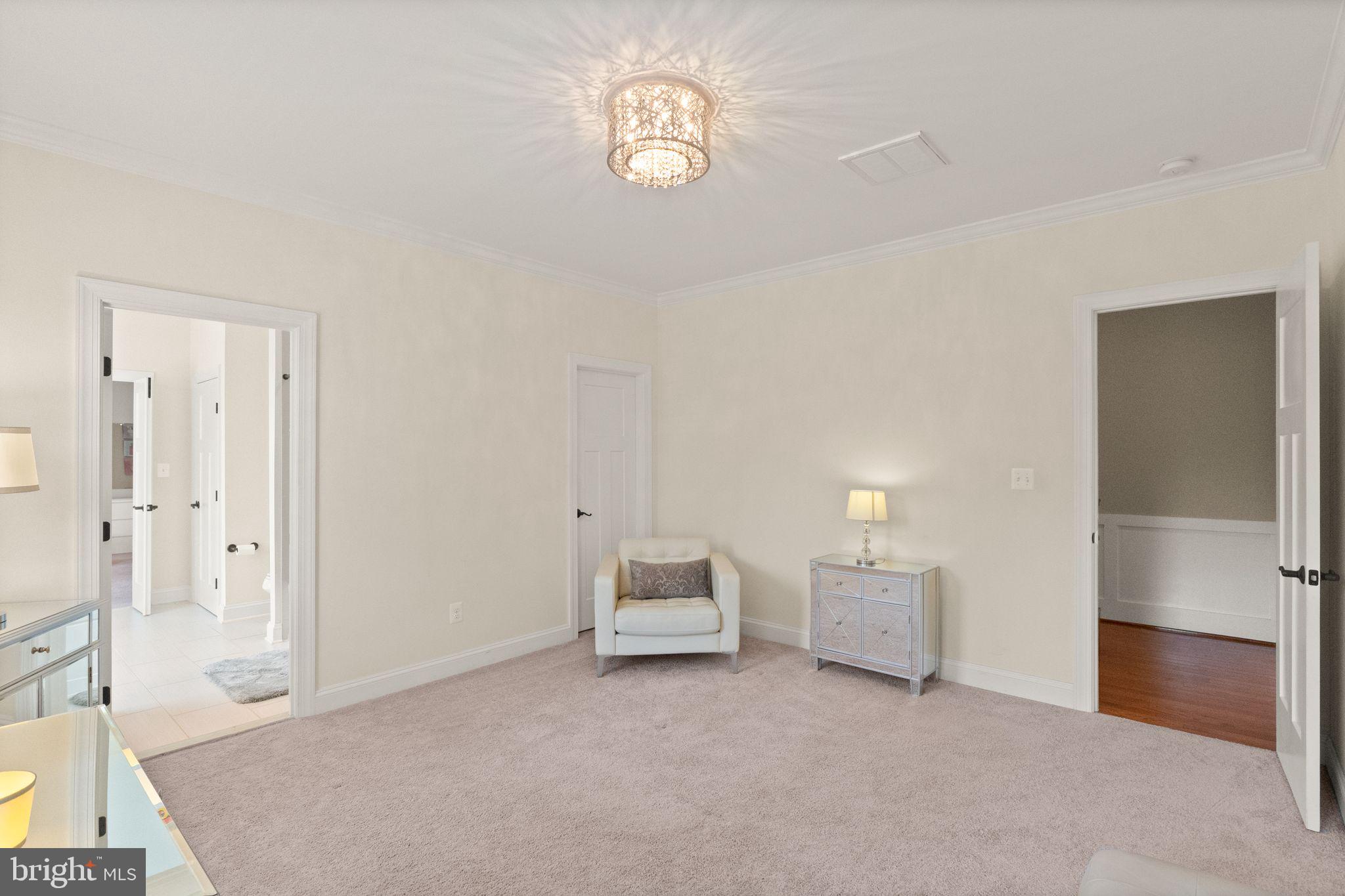 TALISMAN COURT - Residential