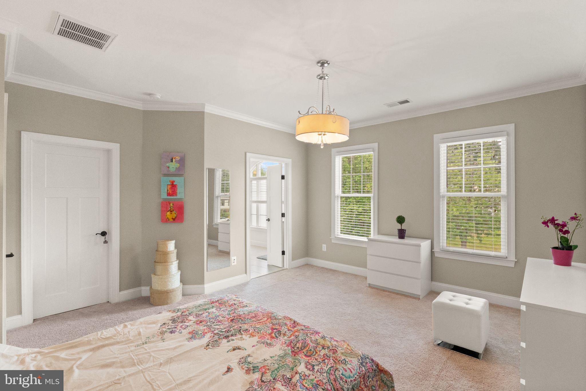 TALISMAN COURT - Residential