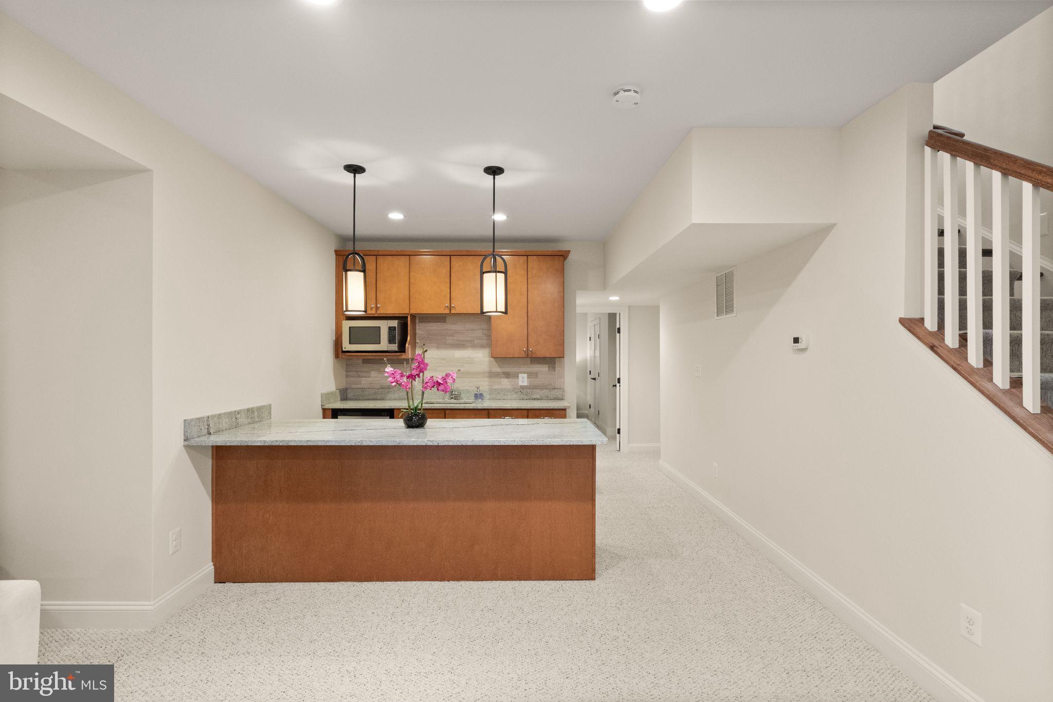 TALISMAN COURT - Residential