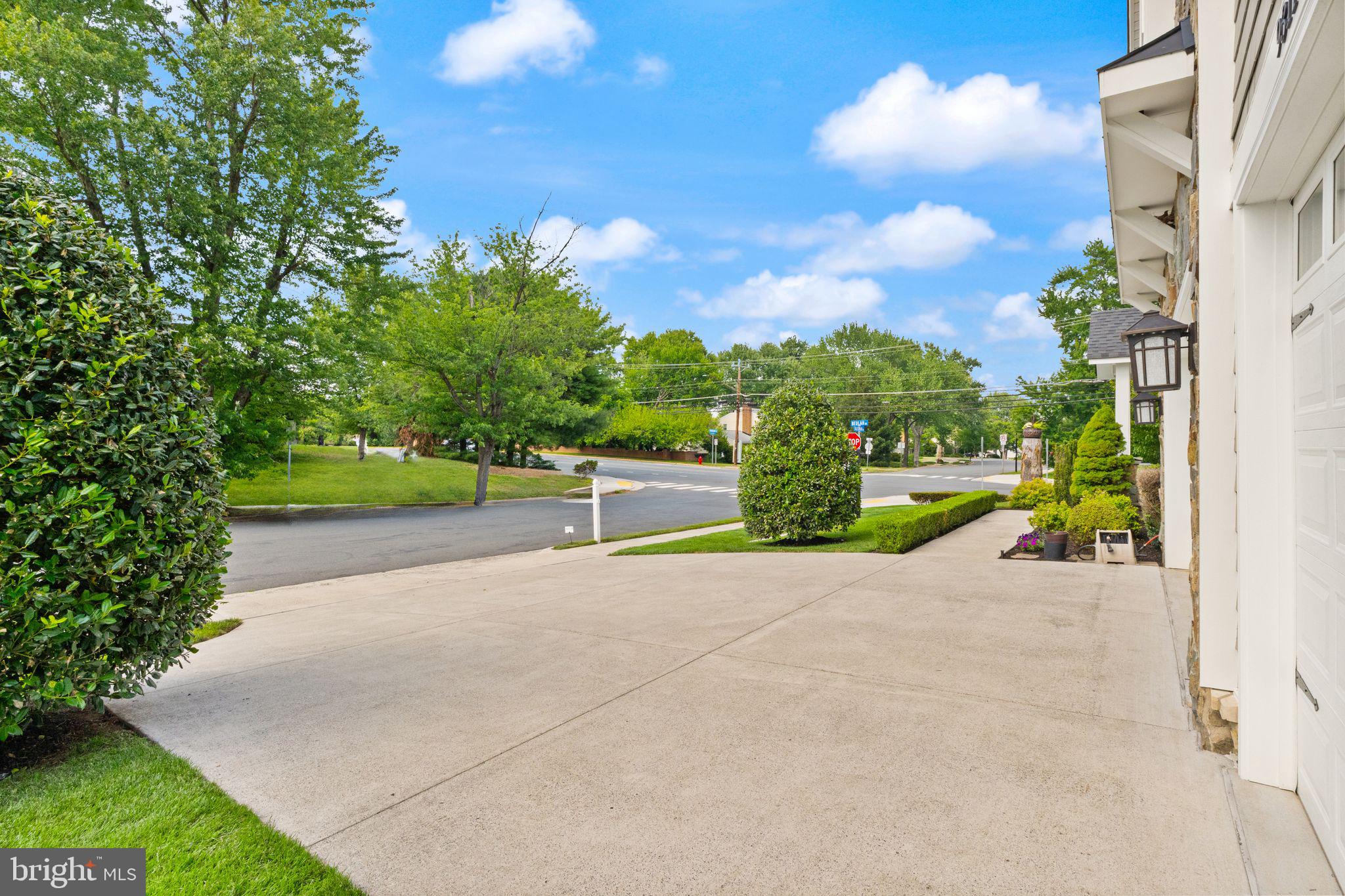 TALISMAN COURT - Residential