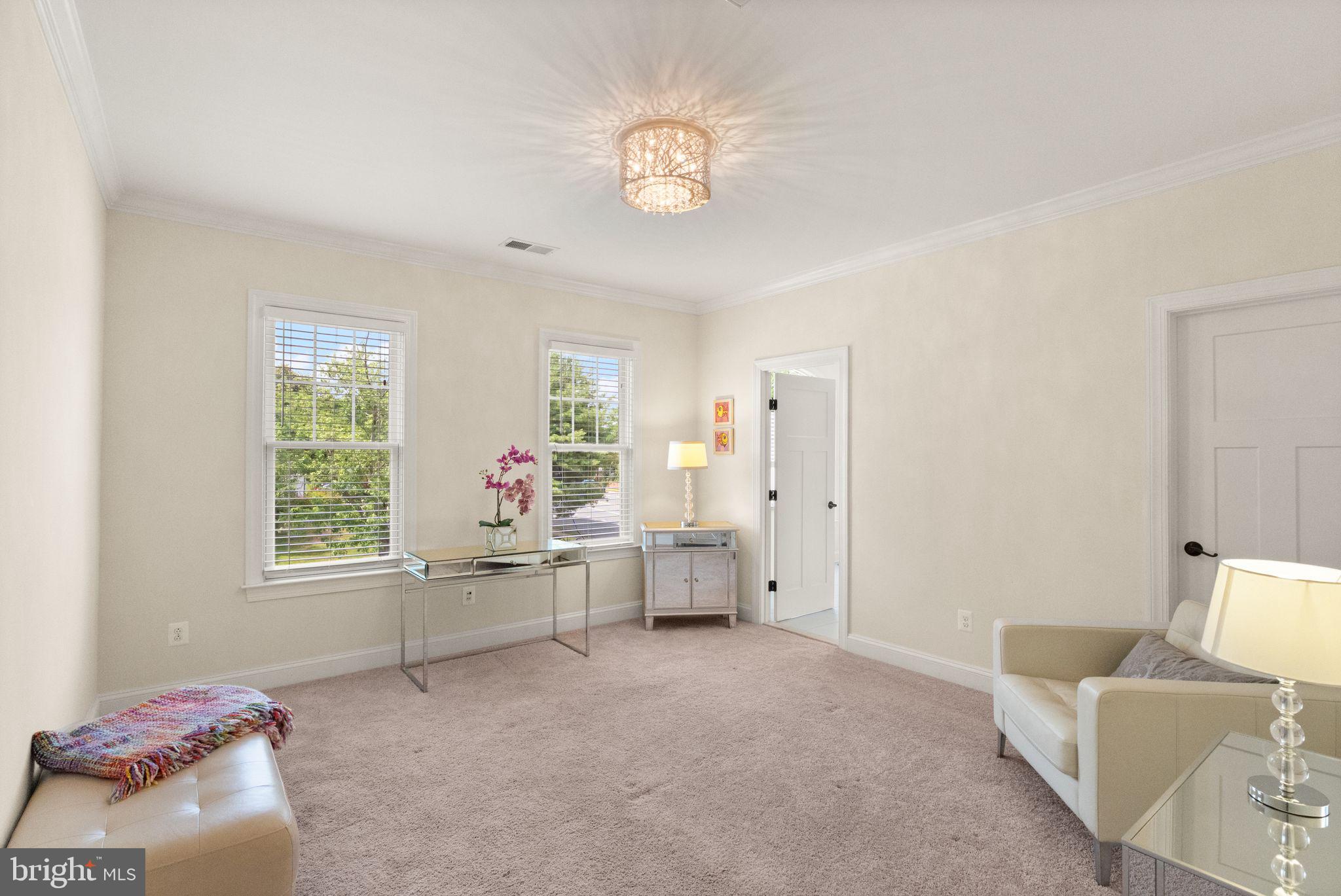 TALISMAN COURT - Residential