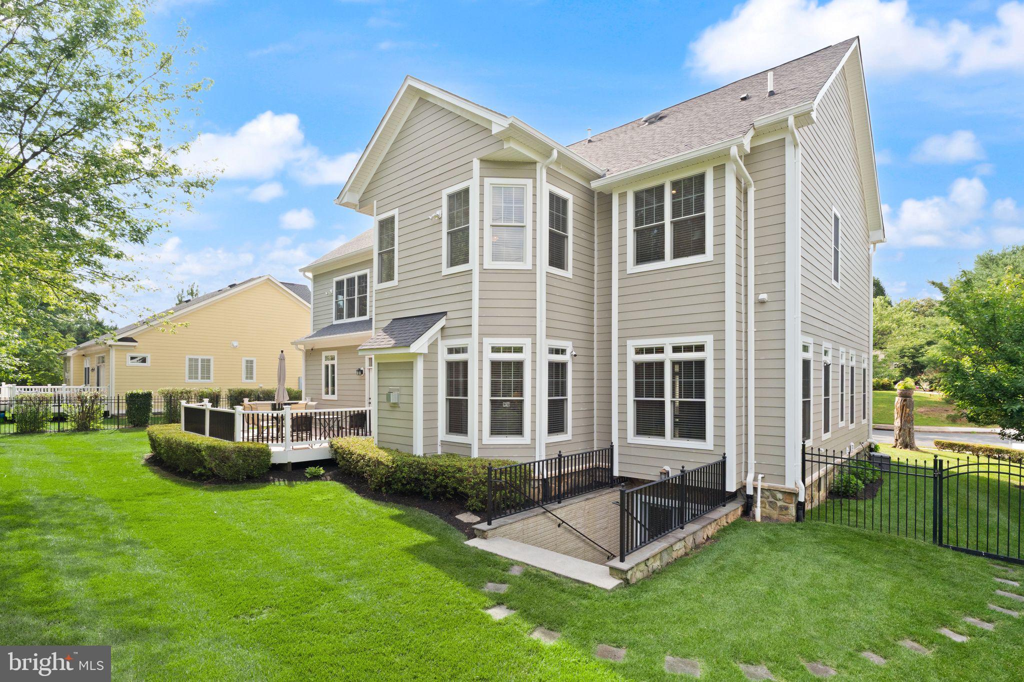 TALISMAN COURT - Residential