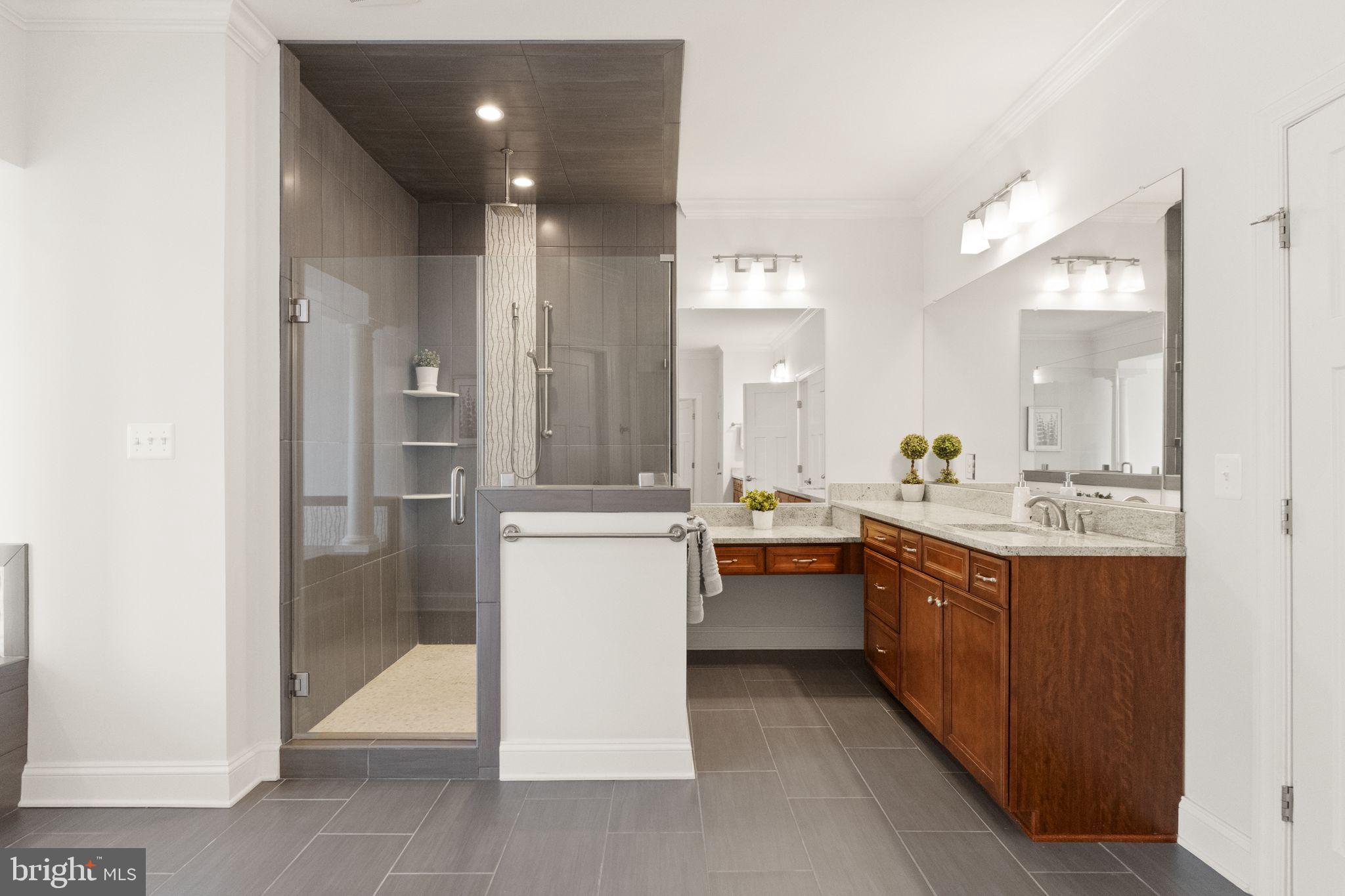 TALISMAN COURT - Residential
