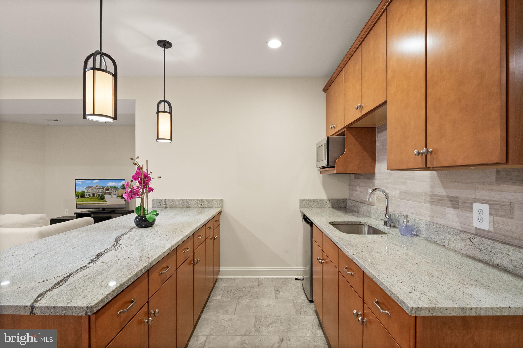TALISMAN COURT - Residential