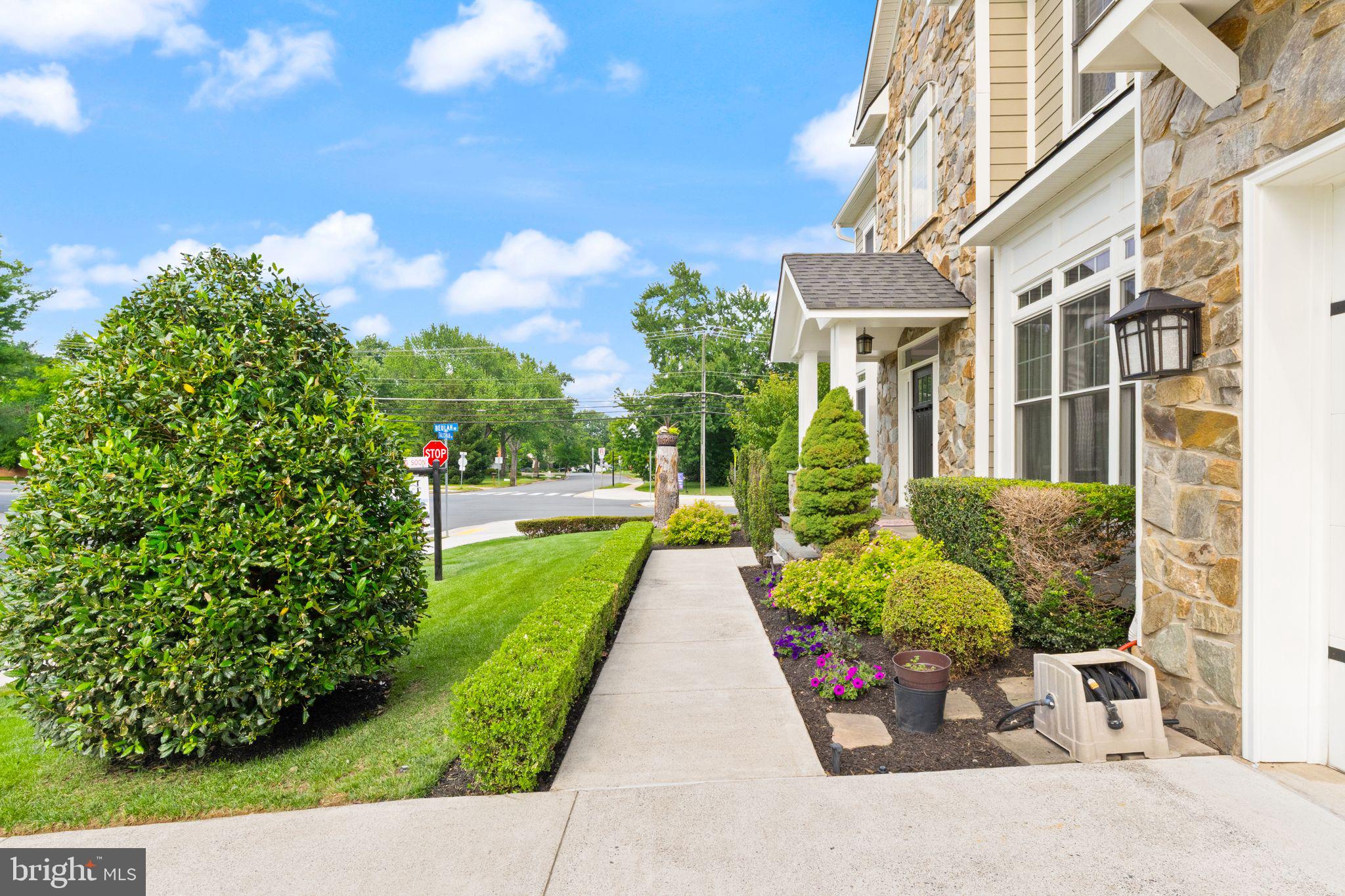 TALISMAN COURT - Residential