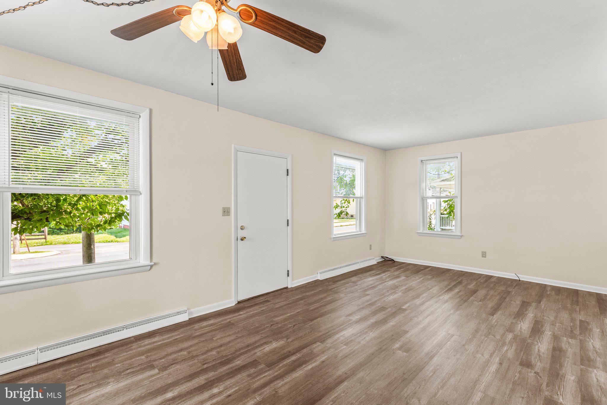 YORK STREET - Residential