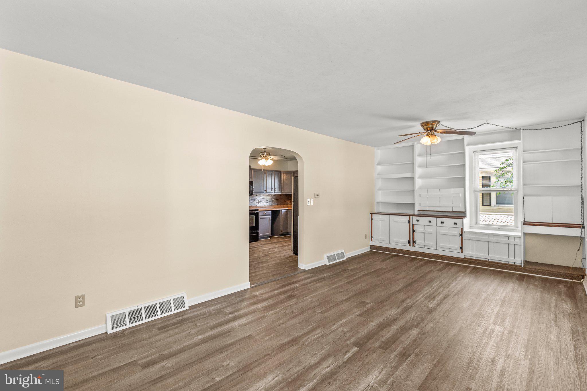 YORK STREET - Residential