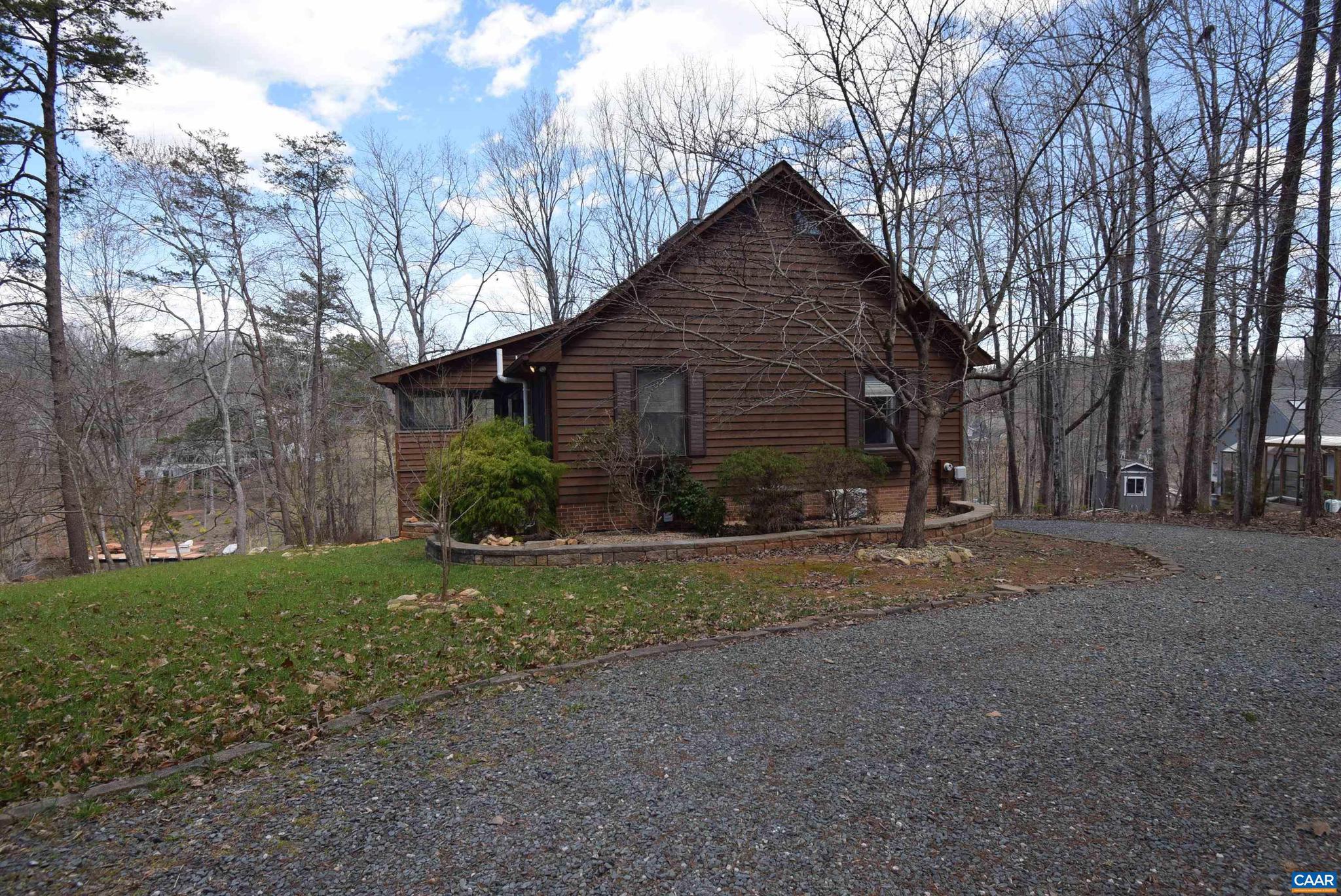 LAKE MONTICELLO - Residential Lease