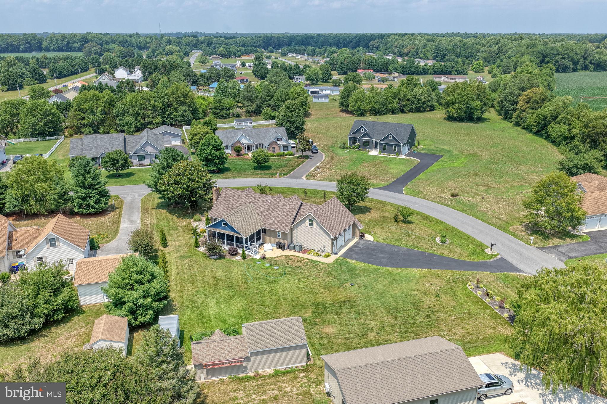 LUCKY ESTATES - Residential