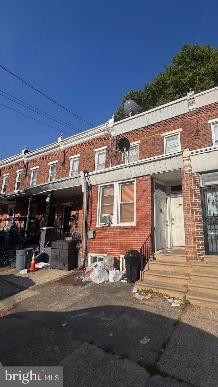 PHILADELPHIA - Residential