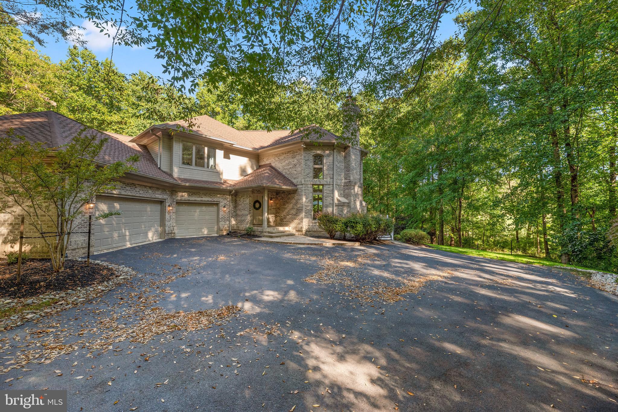 VILLAGE OF HARPERS CHOICE - Residential