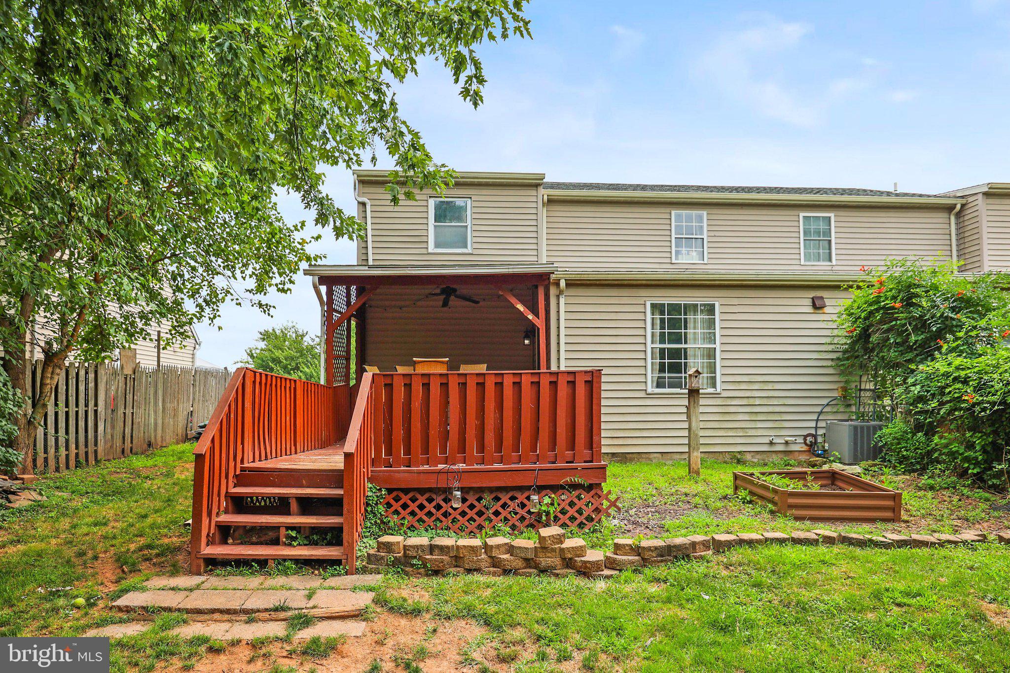 STONEBRIDGE - Residential