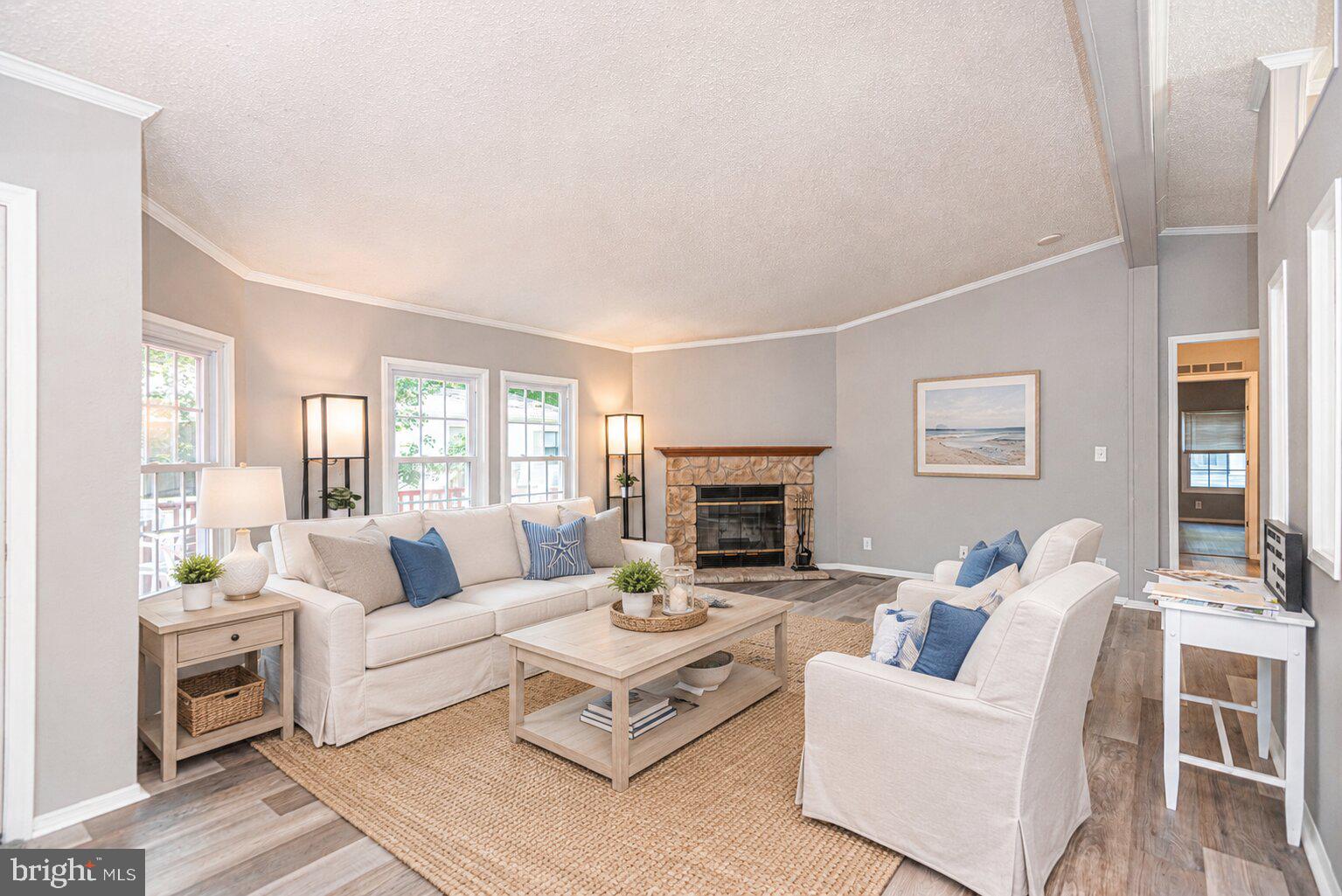 MYSTIC HARBOUR - Residential