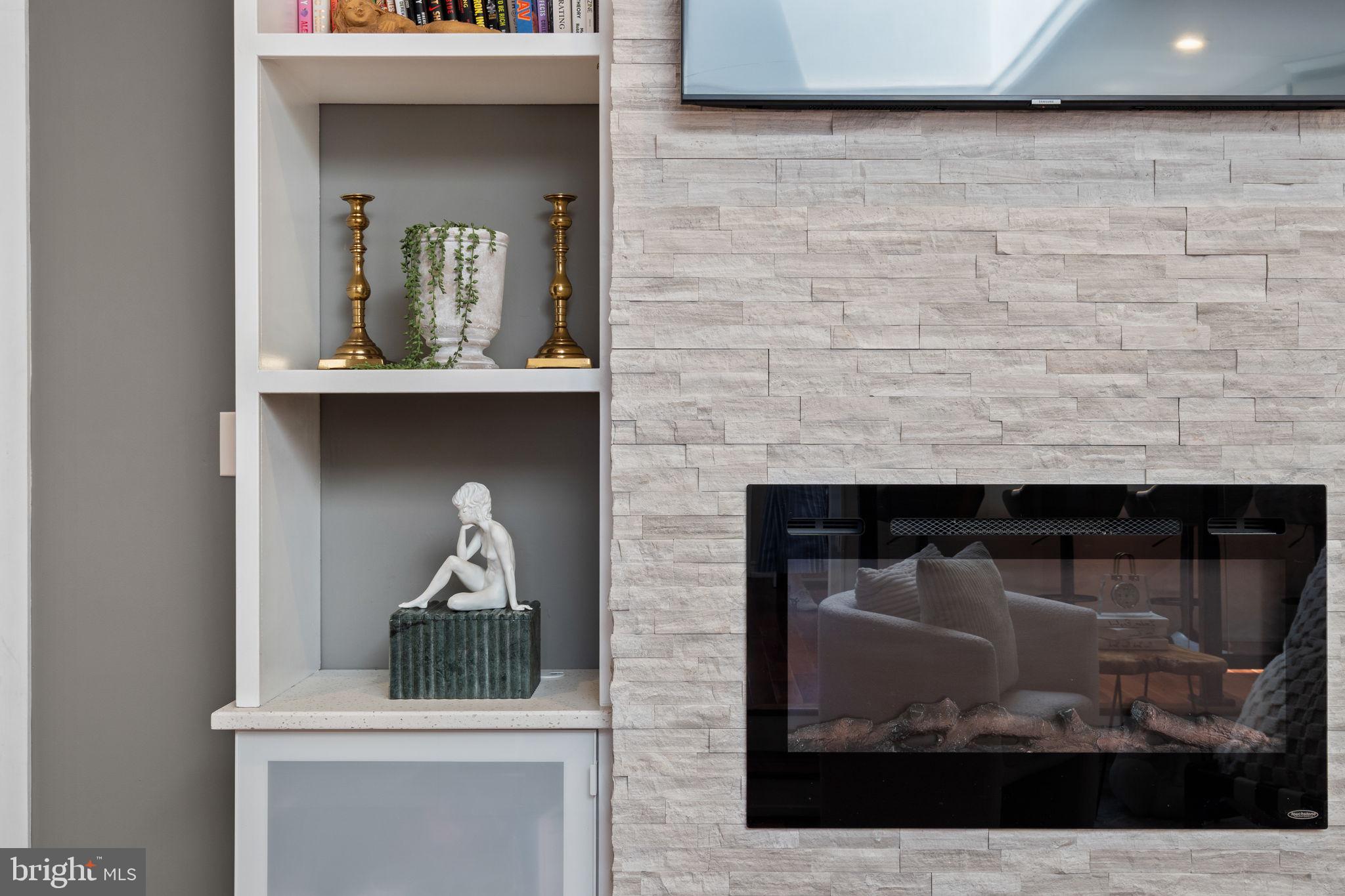 KENSINGTON - Residential
