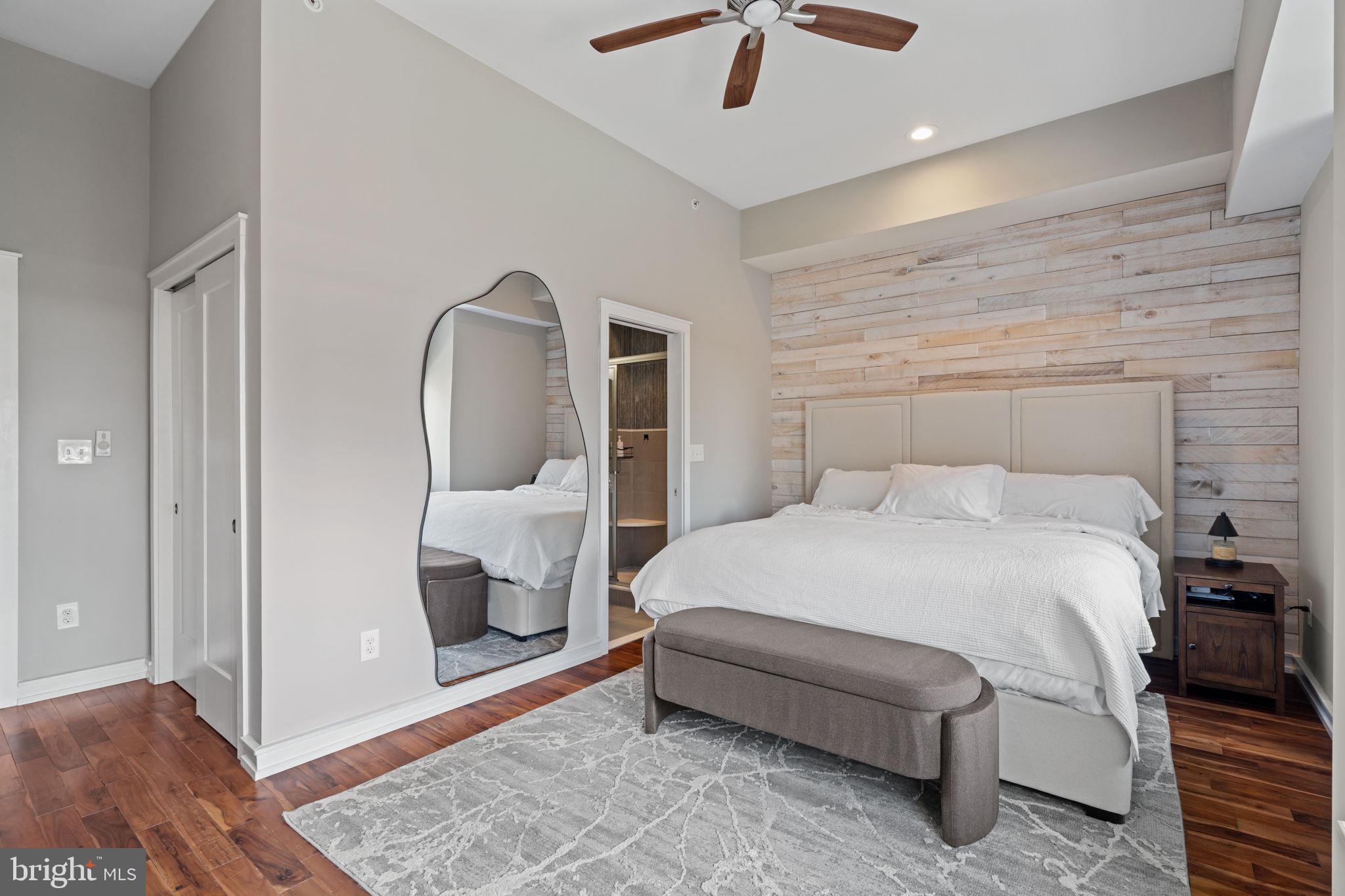 KENSINGTON - Residential