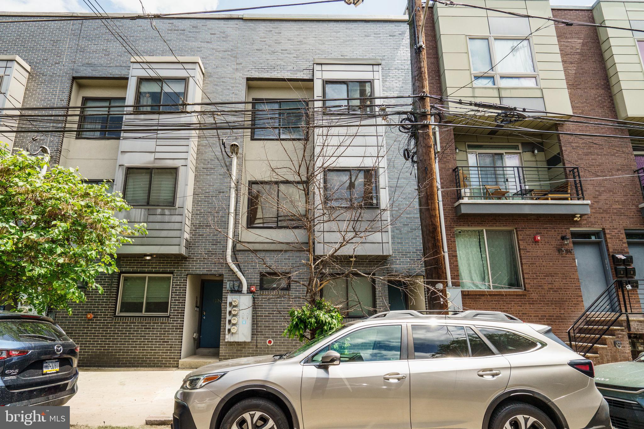 KENSINGTON - Residential
