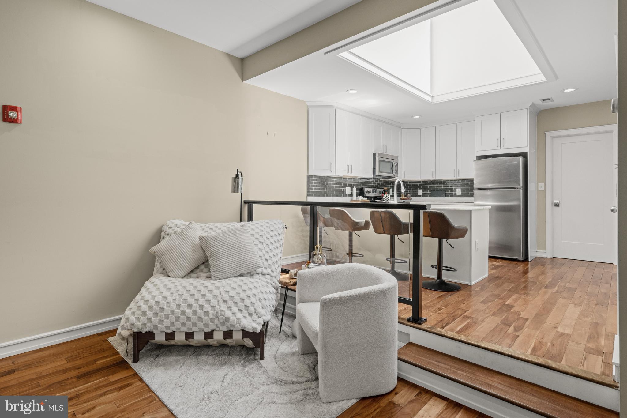 KENSINGTON - Residential