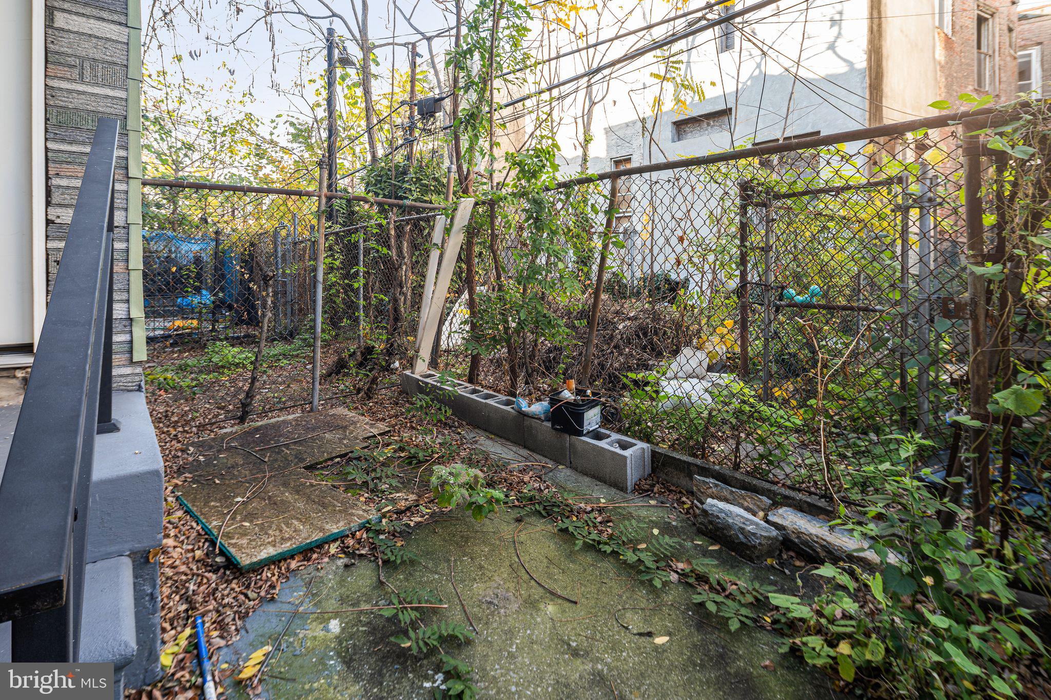 COBBS CREEK - Residential