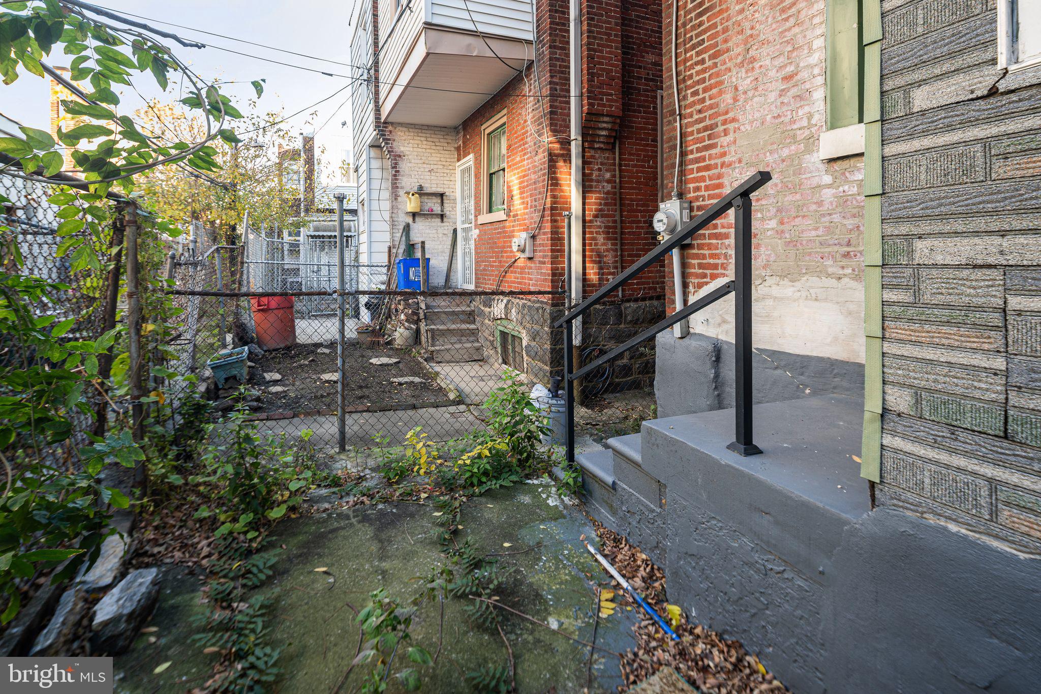 COBBS CREEK - Residential