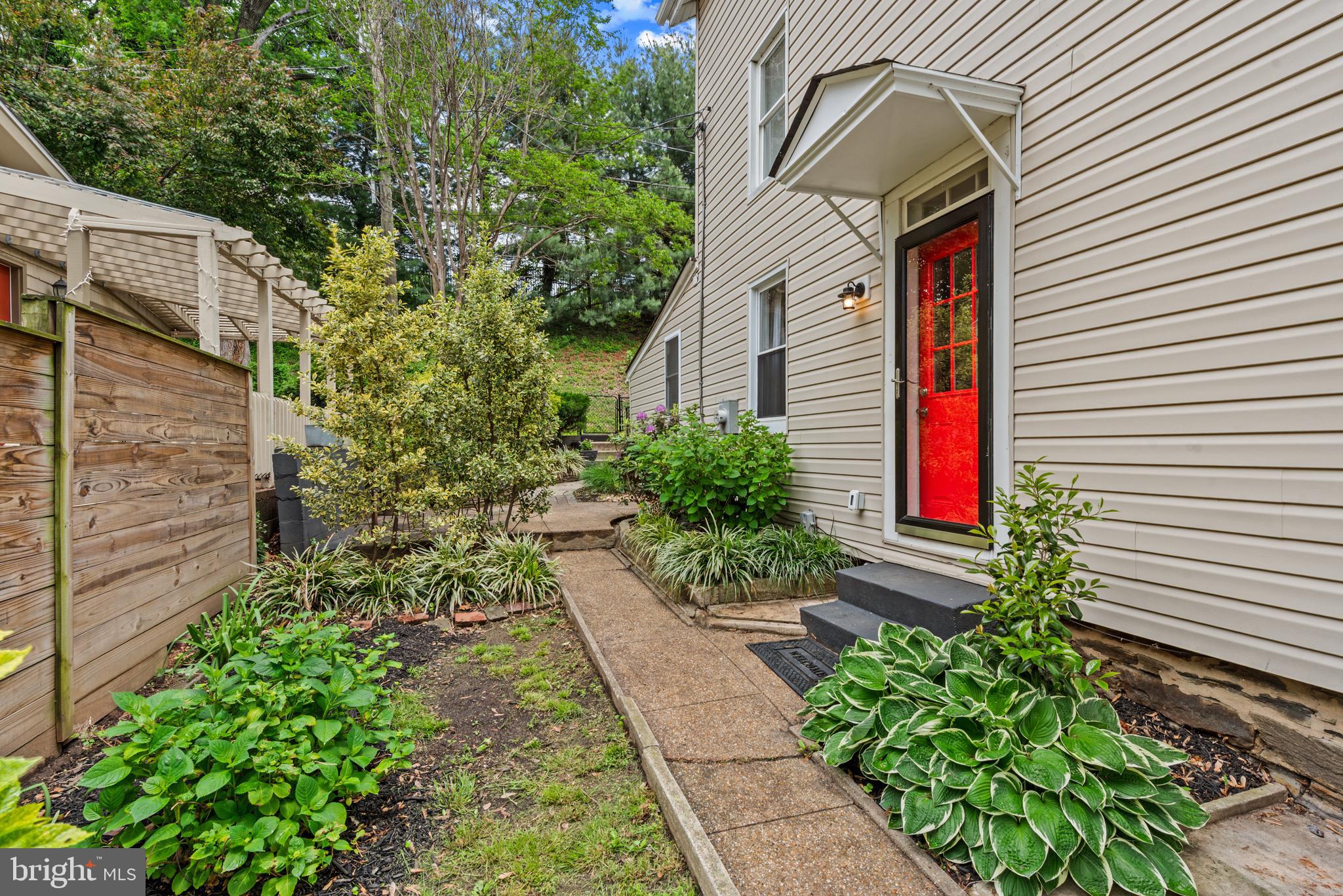 HAMPDEN HISTORIC DISTRICT - Residential