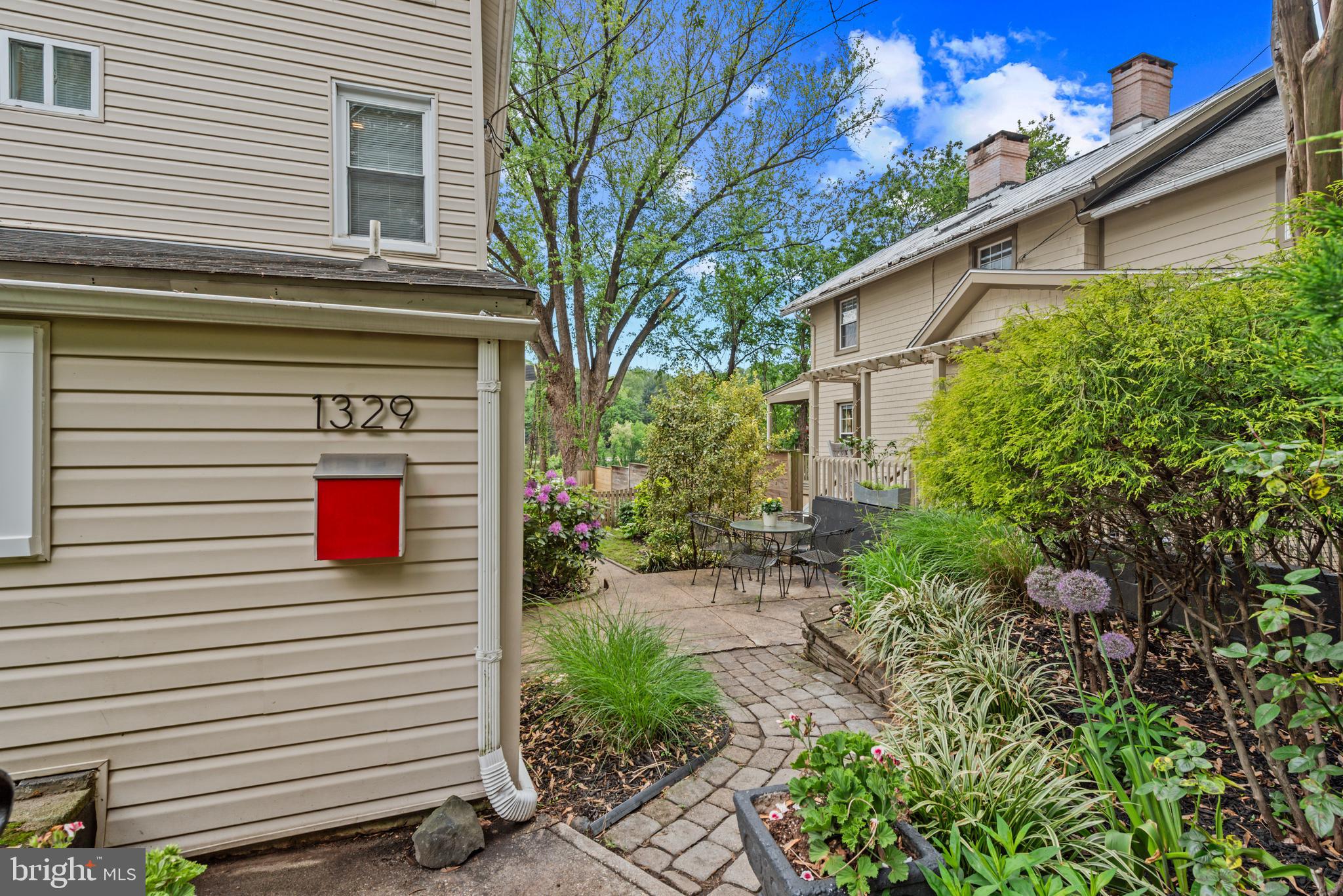 HAMPDEN HISTORIC DISTRICT - Residential
