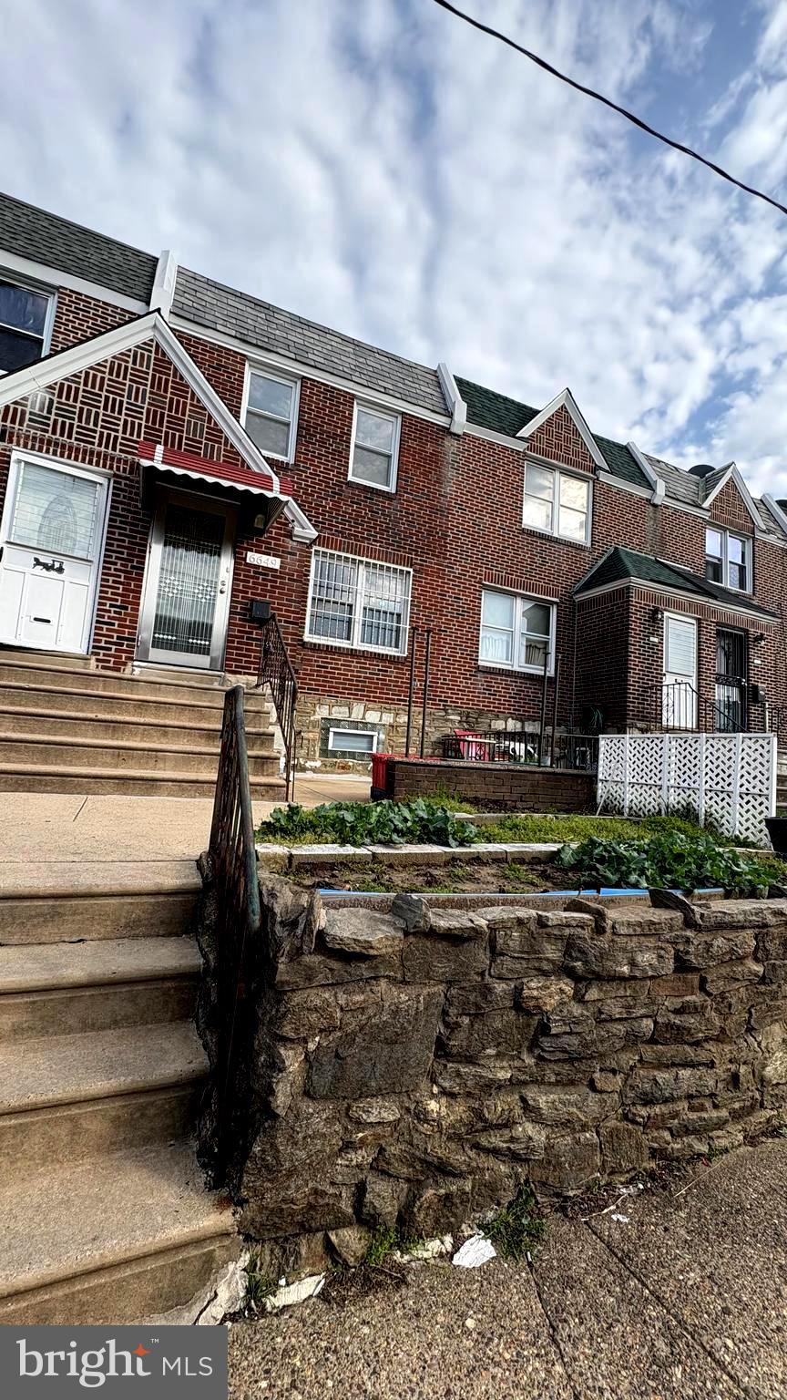 CASTOR GARDENS - Residential