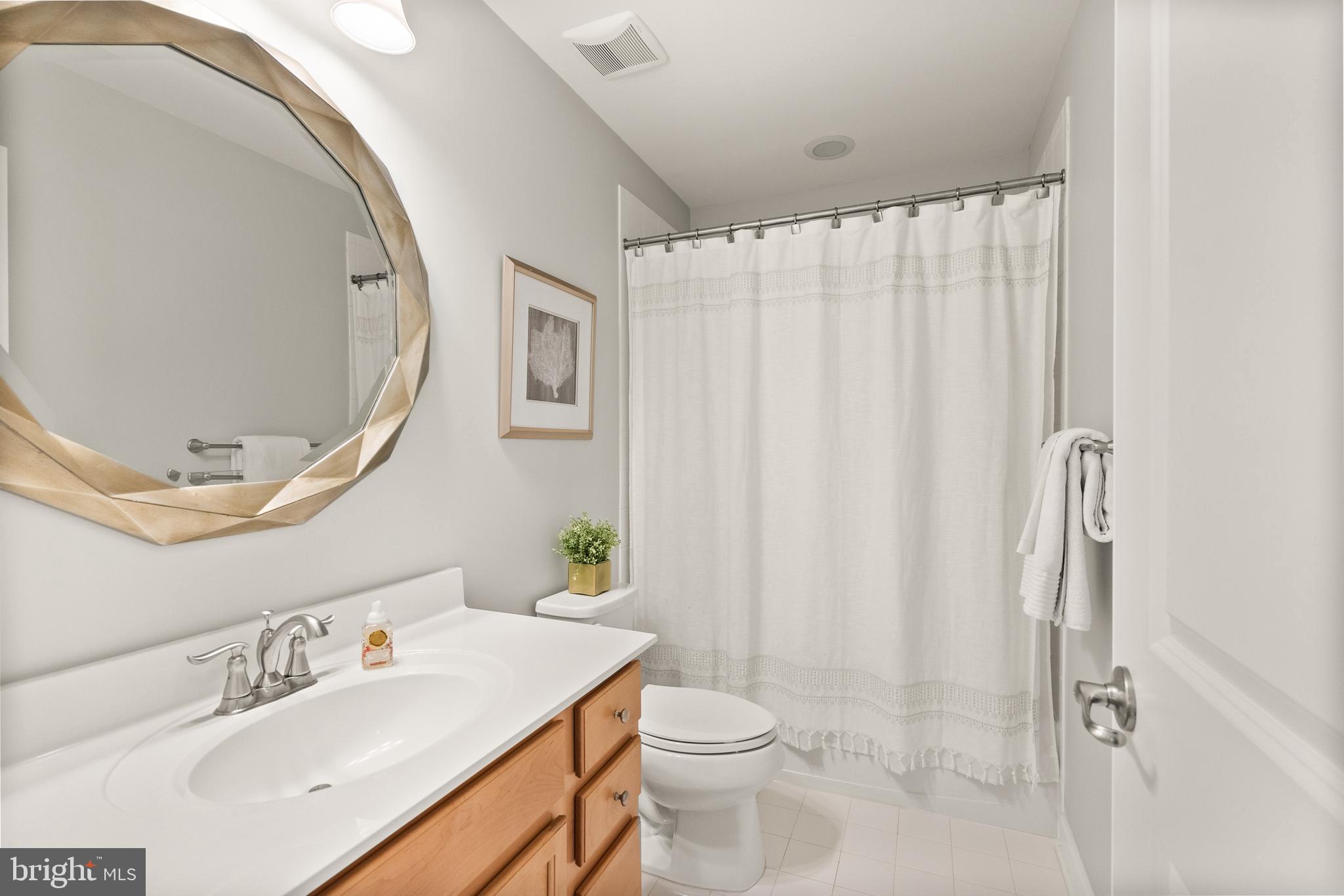 POTOMAC SHORES - Residential