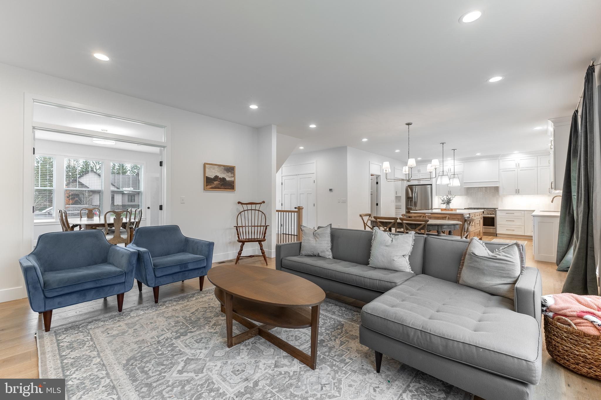 WINFIELD HEIGHTS - Residential