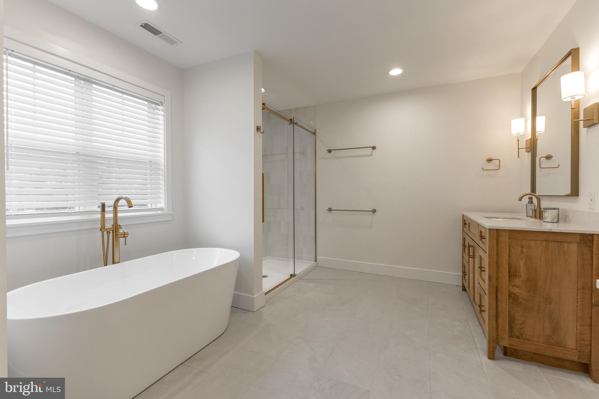 WINFIELD HEIGHTS - Residential