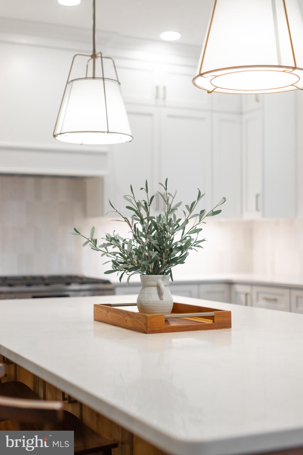 WINFIELD HEIGHTS - Residential