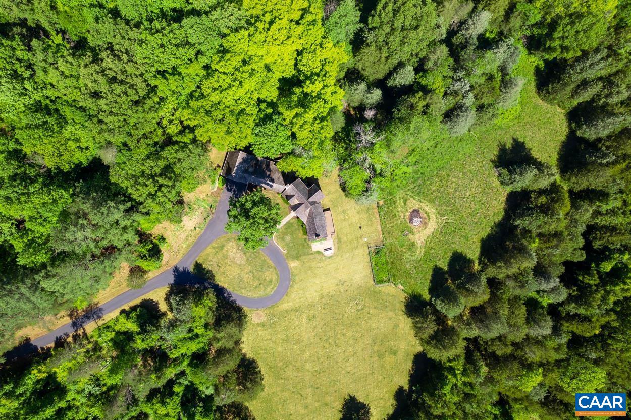 BEAU MONT FARM - Residential