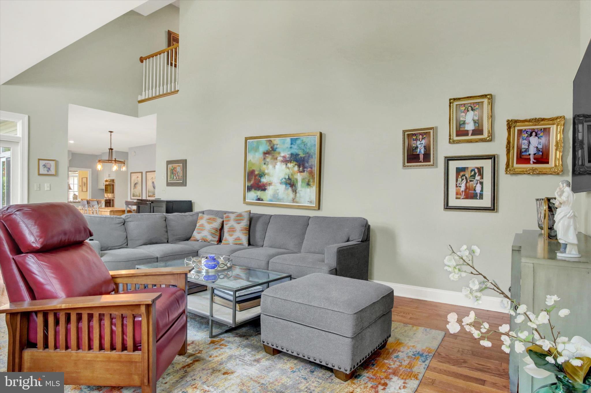 FOREST HILLS - Residential