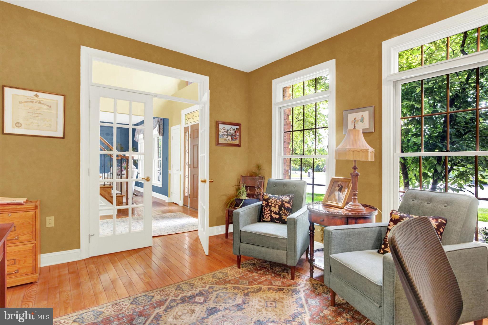 FOREST HILLS - Residential