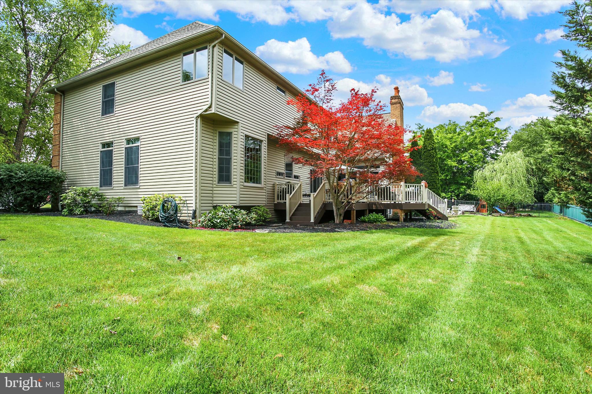 FOREST HILLS - Residential