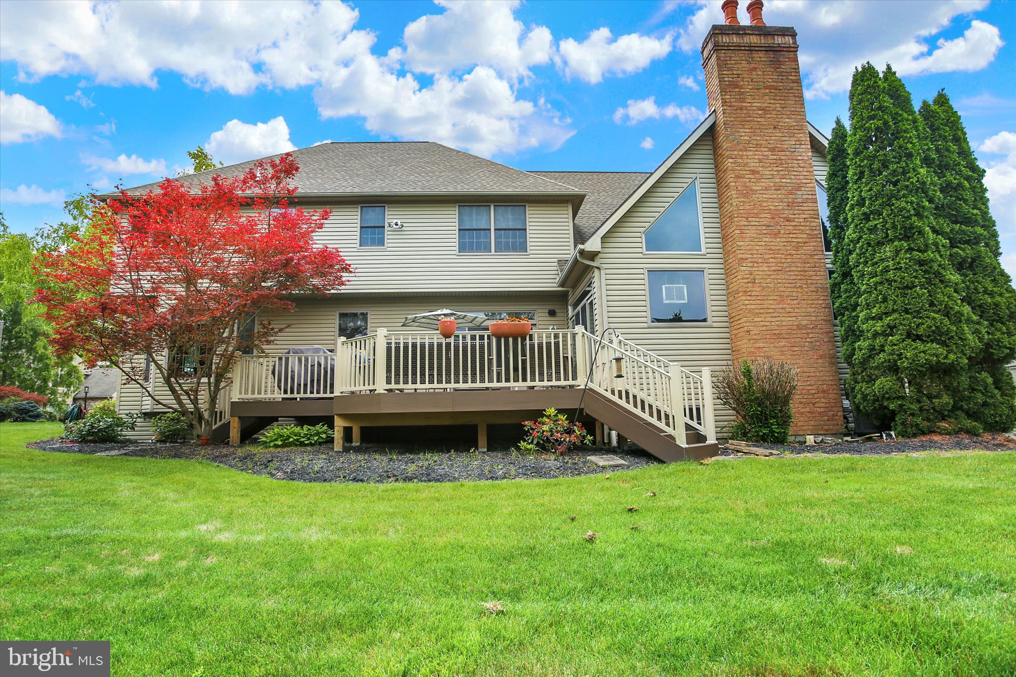FOREST HILLS - Residential