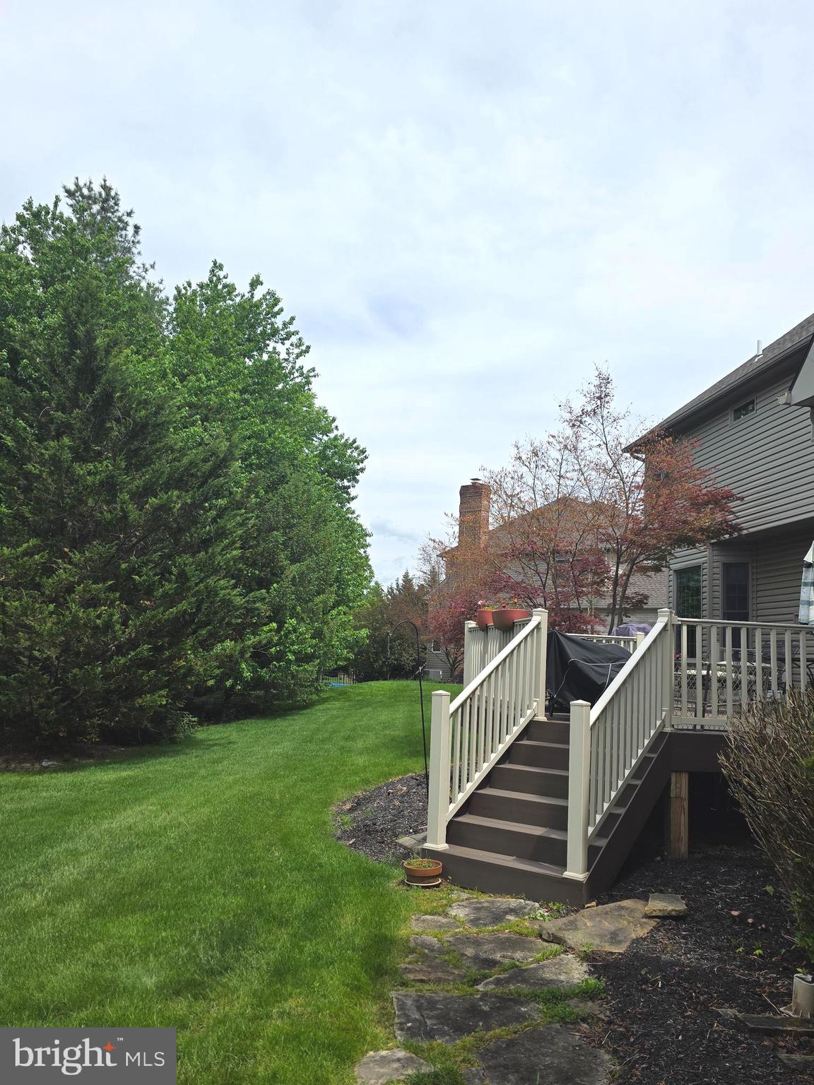 FOREST HILLS - Residential