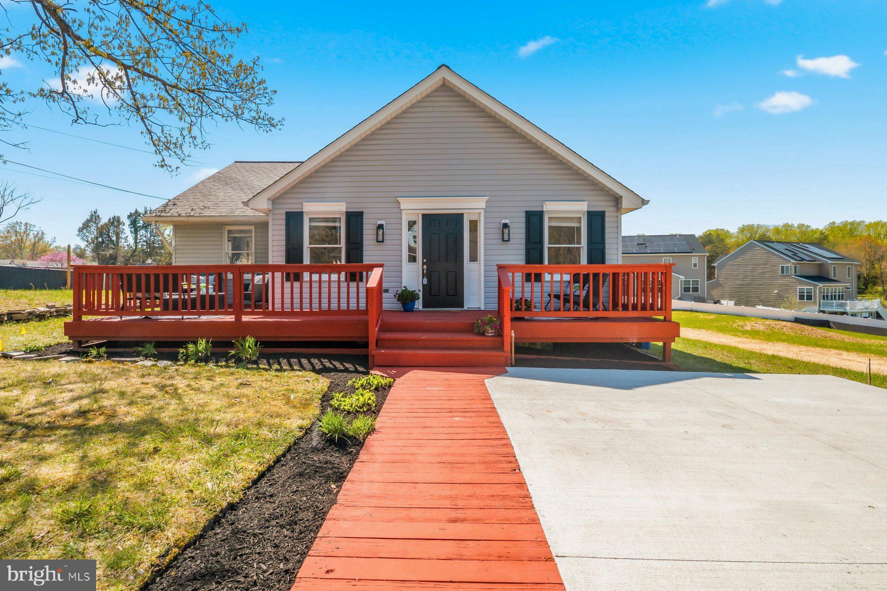 **Cute Cottage with beautiful private location at end of street and adjacent path into Patapsco Park.   Bright and clean with some new updates - great for outdoor relaxing with front and back decks.  ** This is part of a new home development that will add front sidewalk and wider road - construction of 3 other single family homes  has commenced around property***
Near schools, shopping, and major commuter routes***