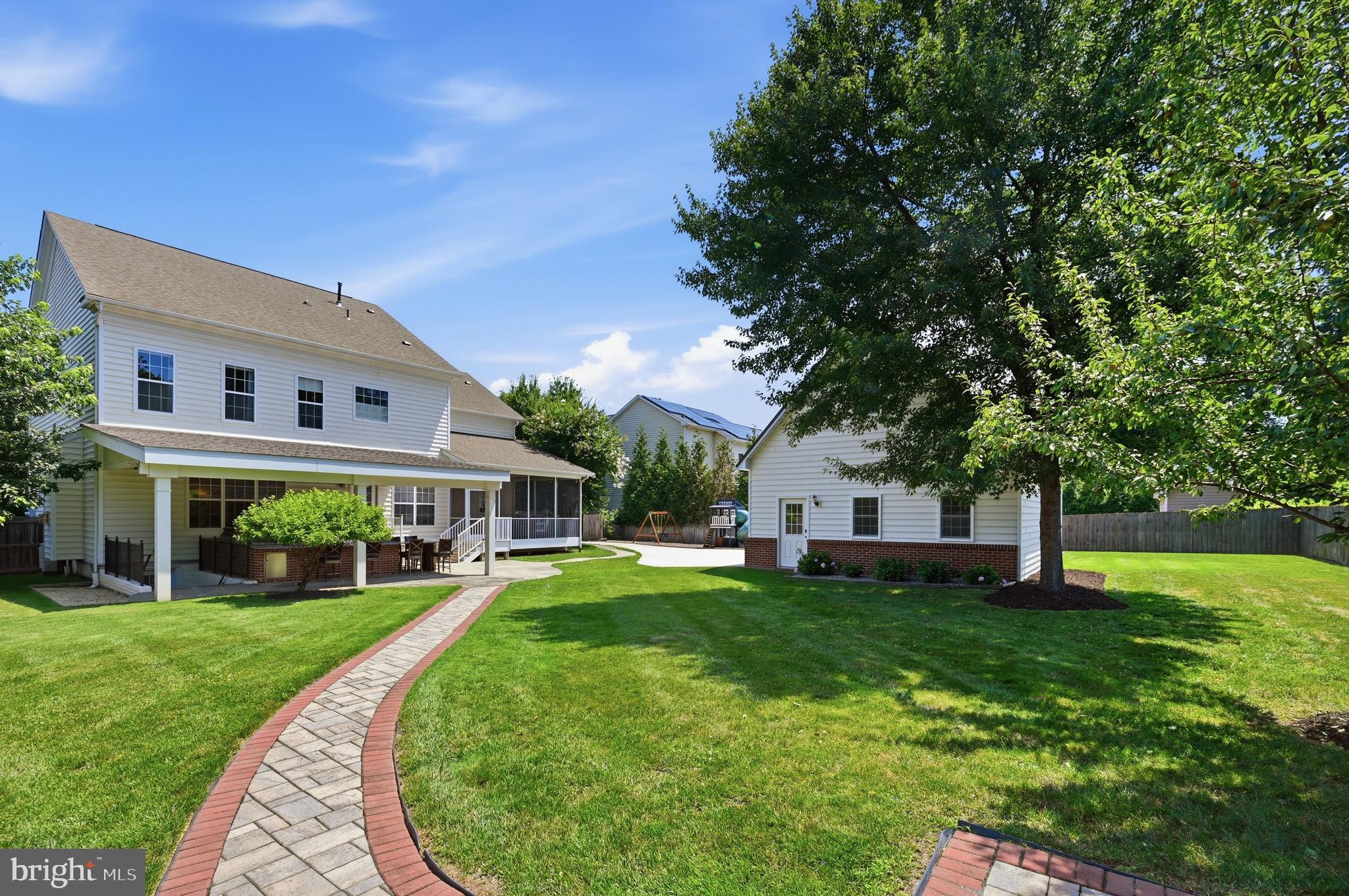 COLONIAL ACRES - Residential