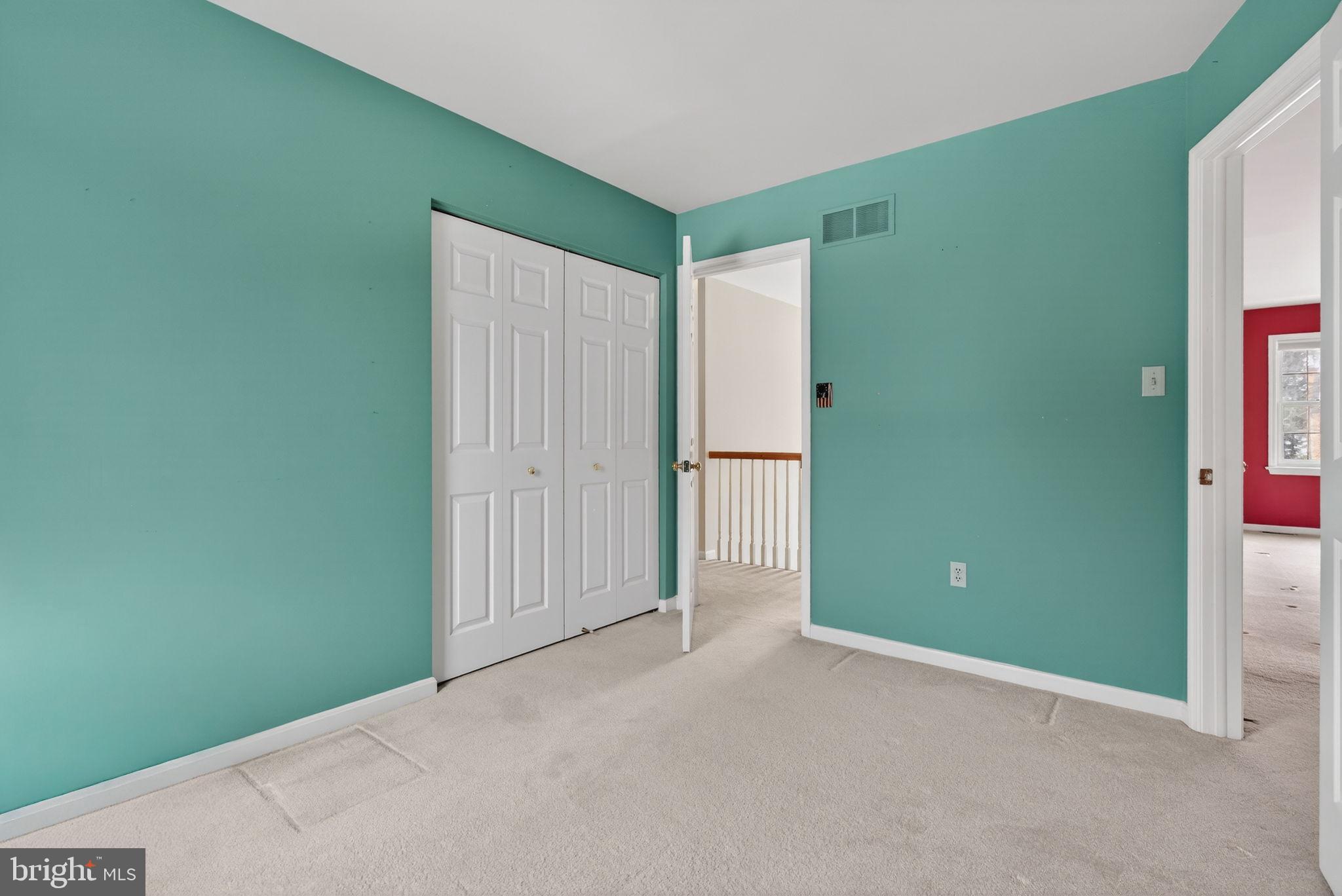 THE RIDINGS - Residential